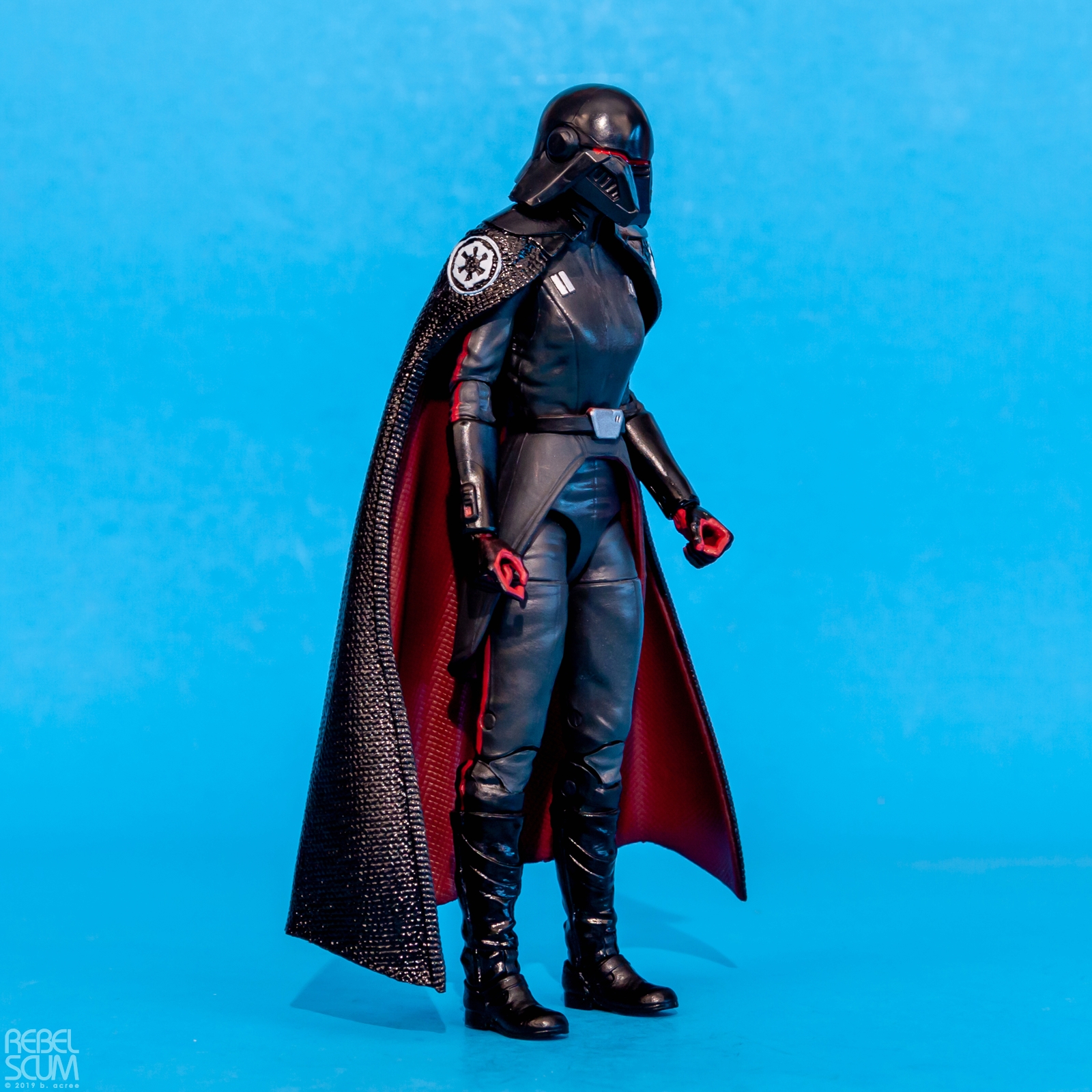 The-Black-Series-95-Second-Sister-Inquisitor-011.jpg