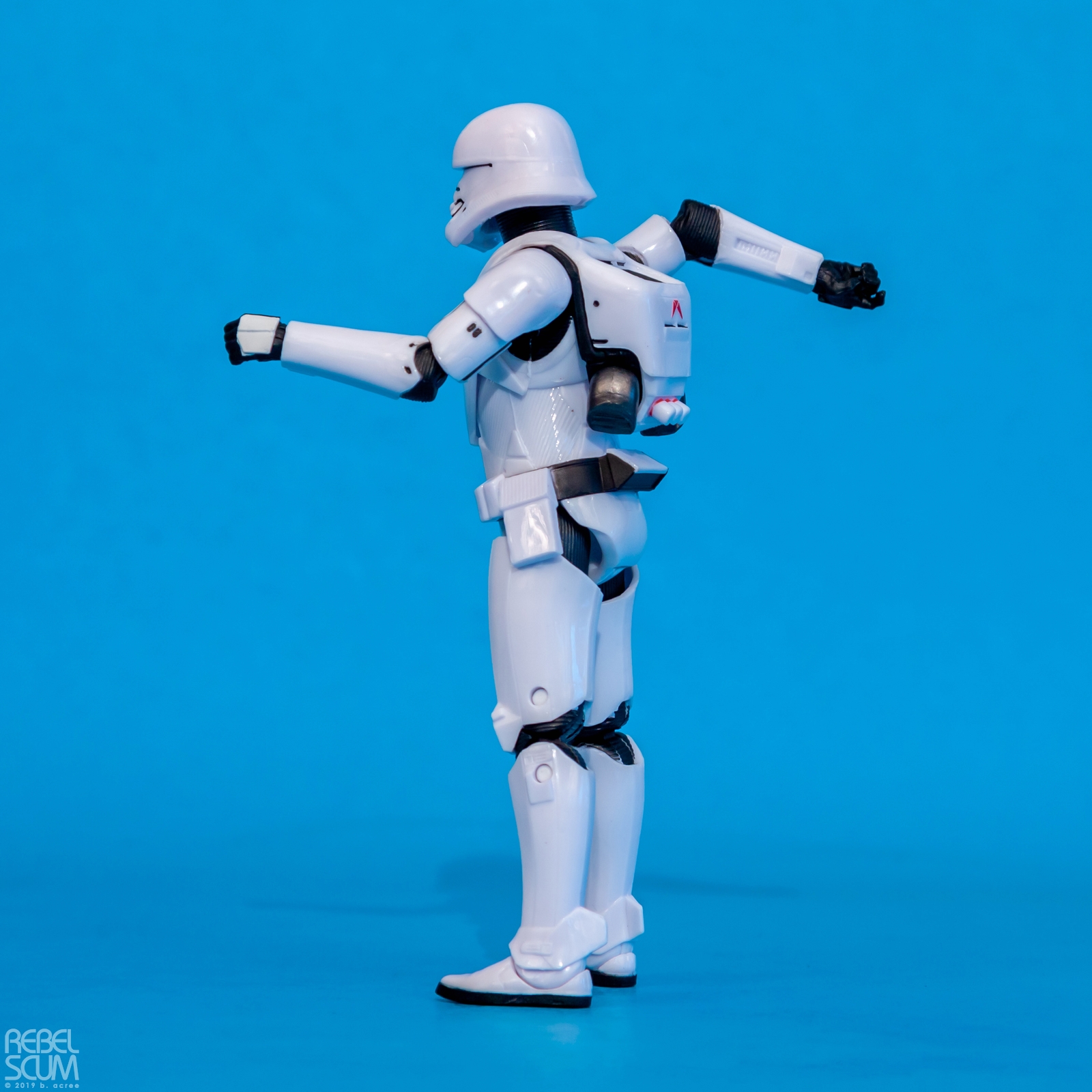 The-Black-Series-99-Jet-Trooper-E4080-E4071-003.jpg