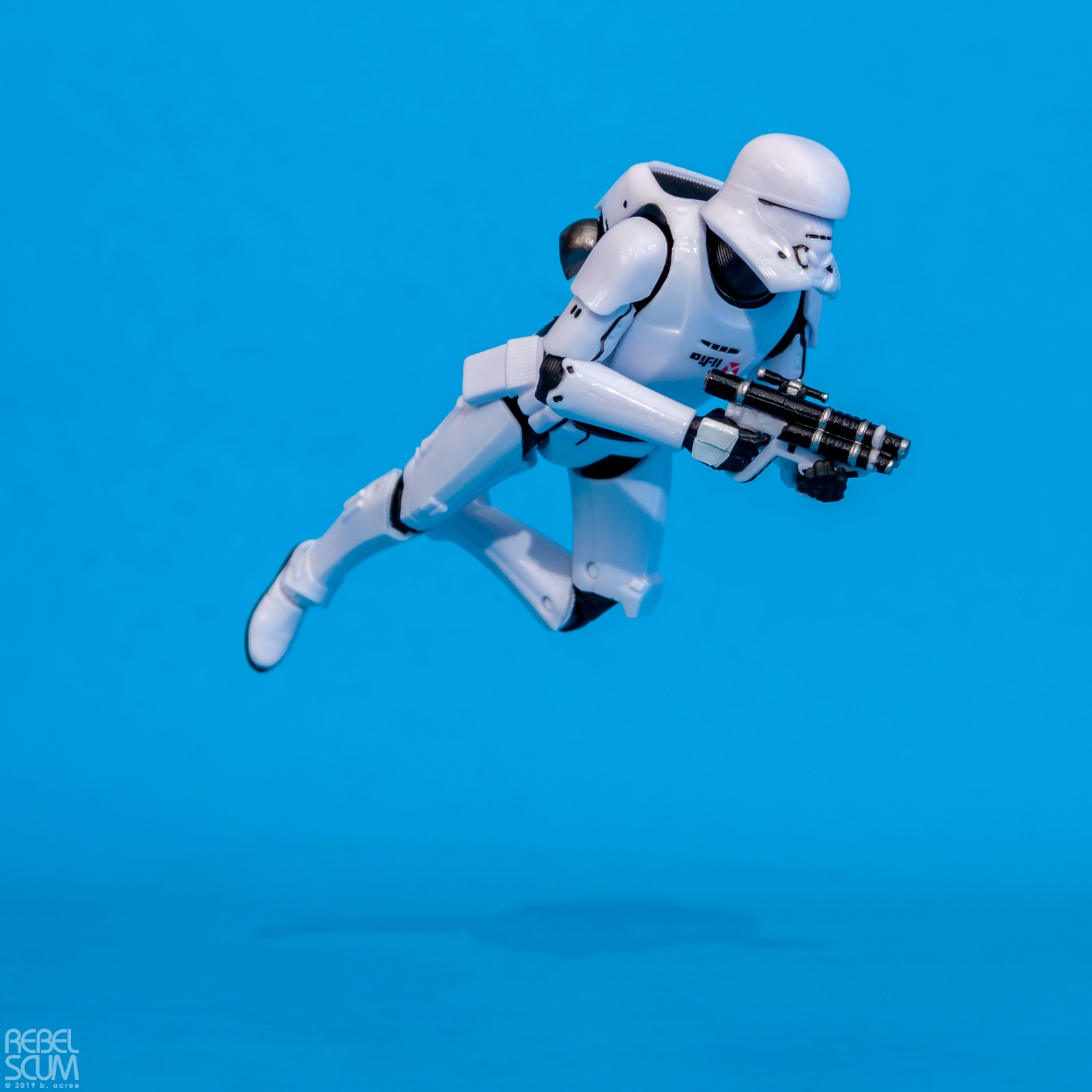 The-Black-Series-99-Jet-Trooper-E4080-E4071-009.jpg