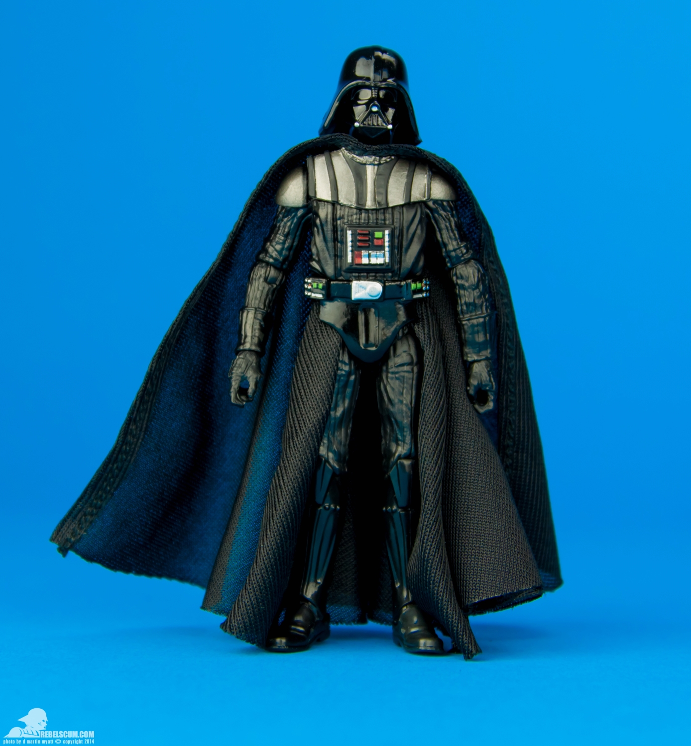 The-Black-Series-Blue-03-Darth-Vader-A5077-A5630-Star-Wars-001.jpg