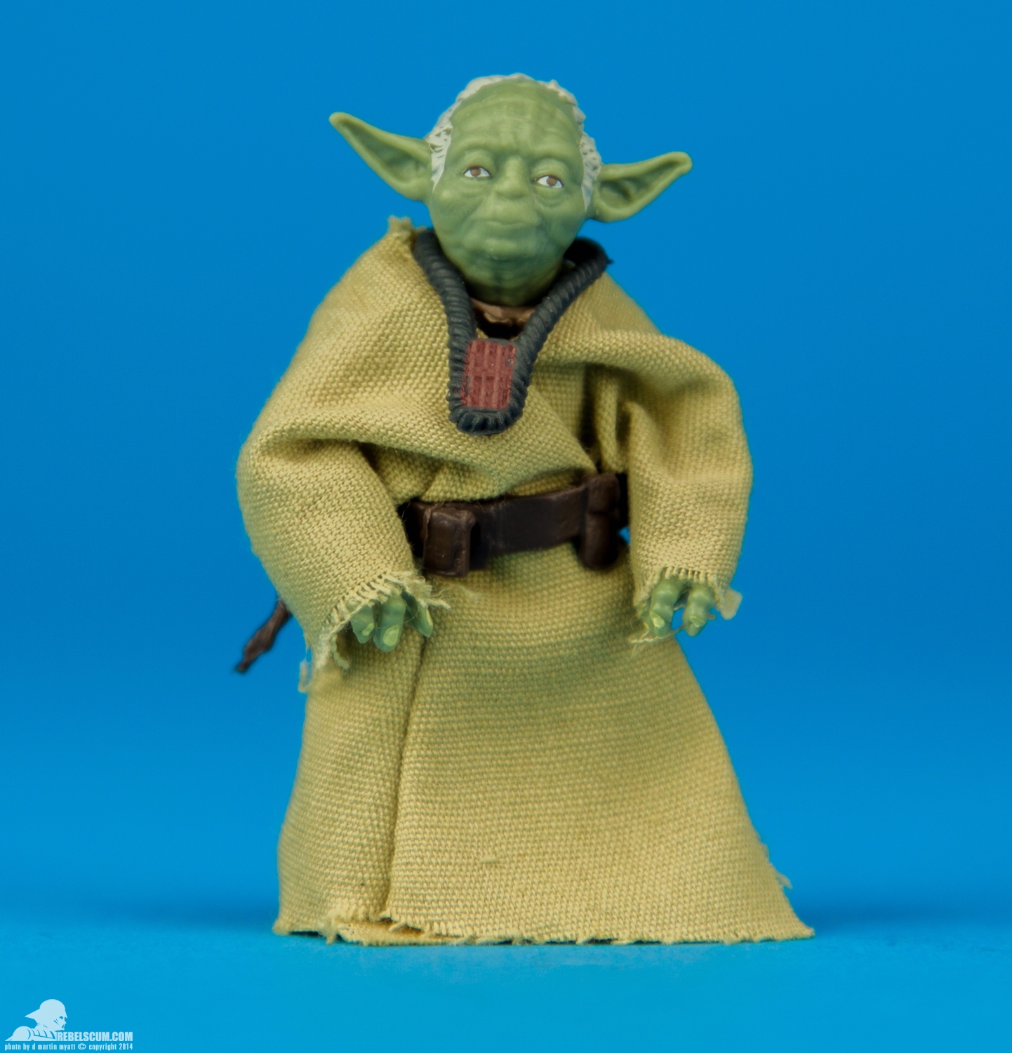 The-Black-Series-Blue-06-Yoda-A5077-A5632-Star-Wars-005.jpg