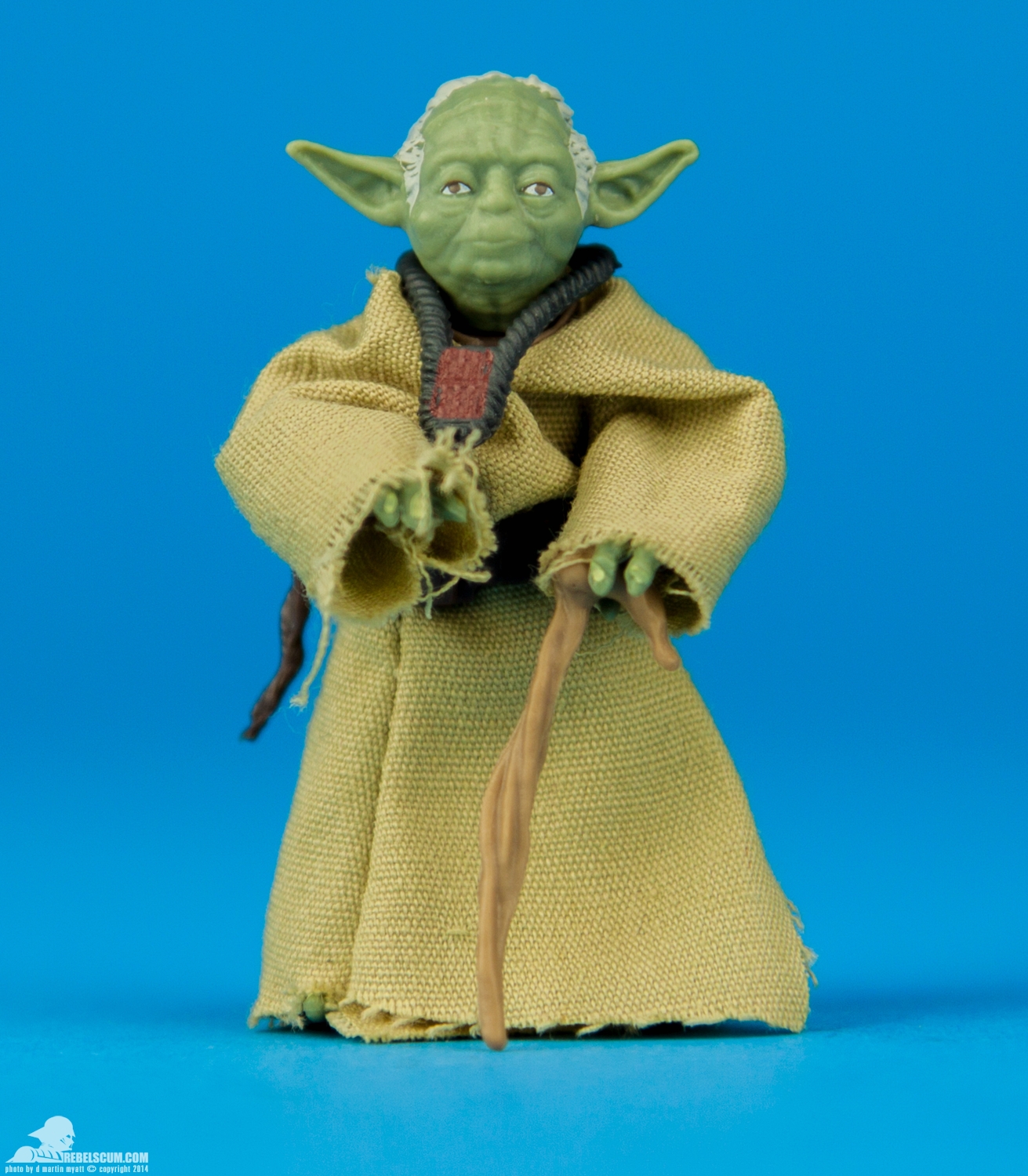 The-Black-Series-Blue-06-Yoda-A5077-A5632-Star-Wars-013.jpg