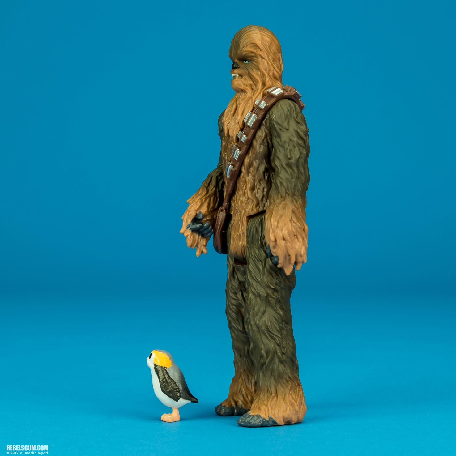 The-Last-Jedi-Star-Wars-Universe-Chewbacca-Porg-003.jpg