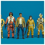 The-Last-Jedi-Star-Wars-Universe-Finn-Resistance-Fighter-009.jpg