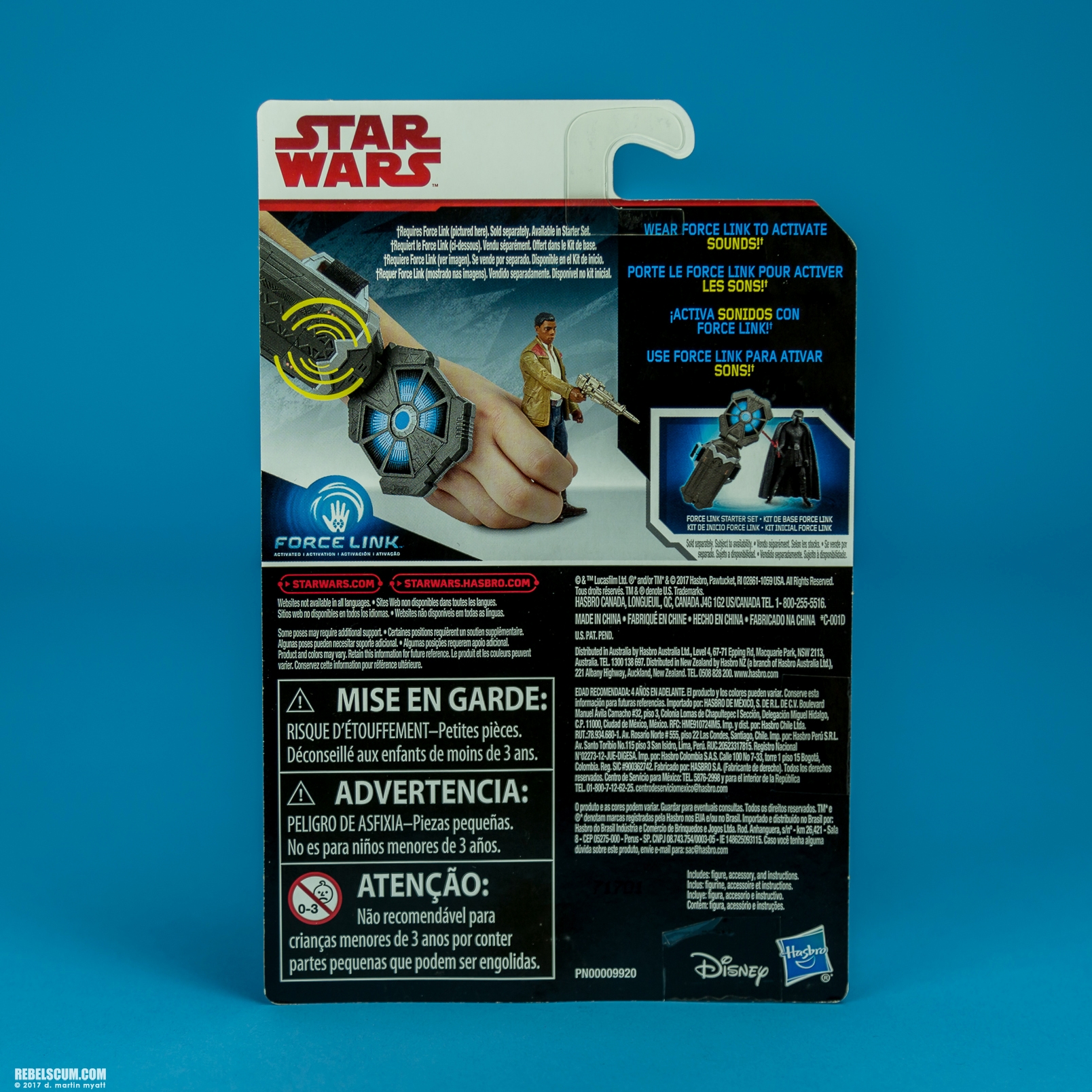 The-Last-Jedi-Star-Wars-Universe-Finn-Resistance-Fighter-011.jpg