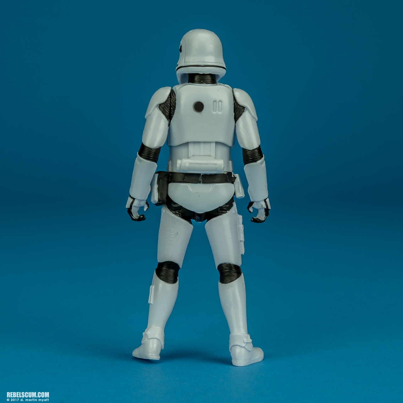 The-Last-Jedi-Star-Wars-Universe-First-Order-Stormtrooper-004.jpg