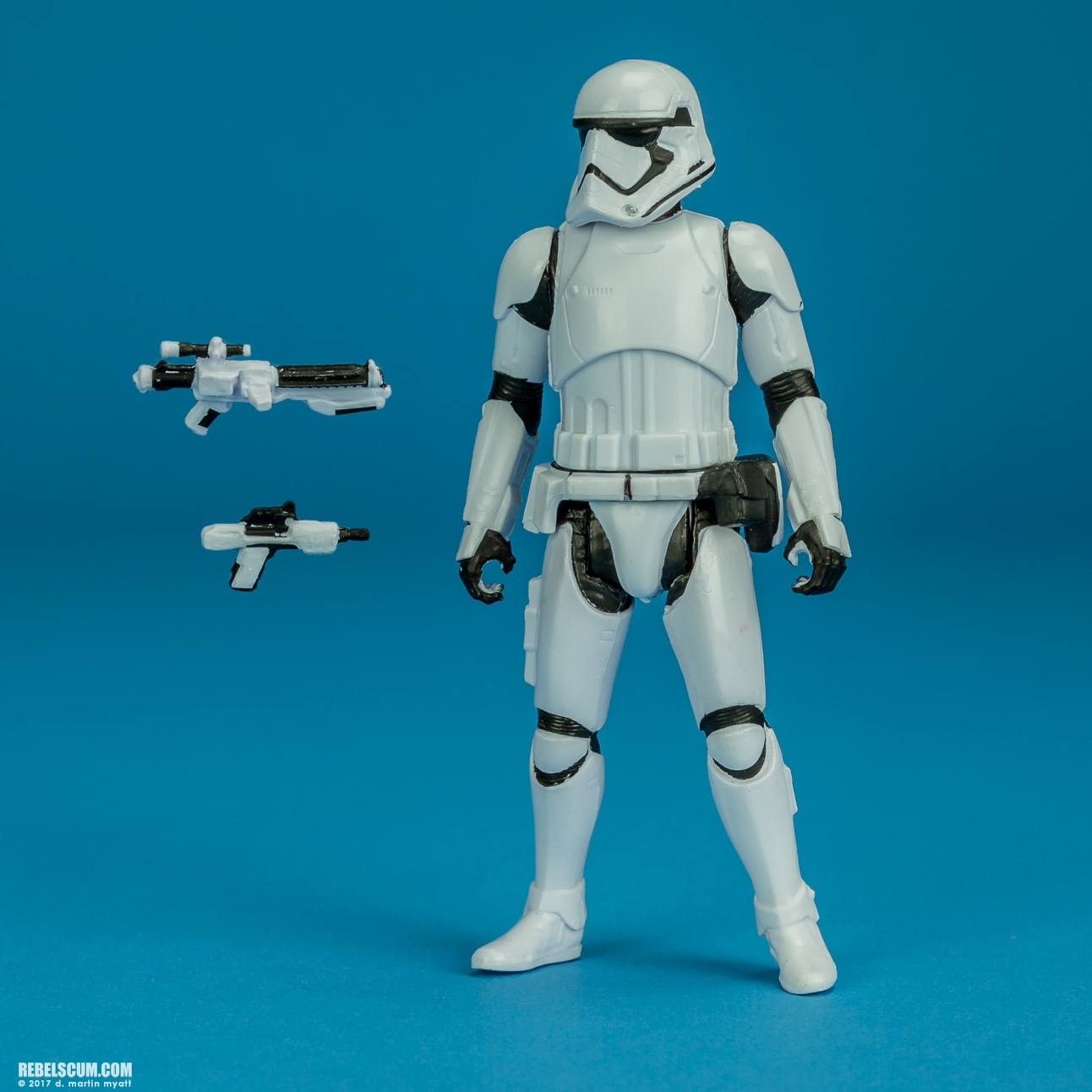 The-Last-Jedi-Star-Wars-Universe-First-Order-Stormtrooper-006.jpg