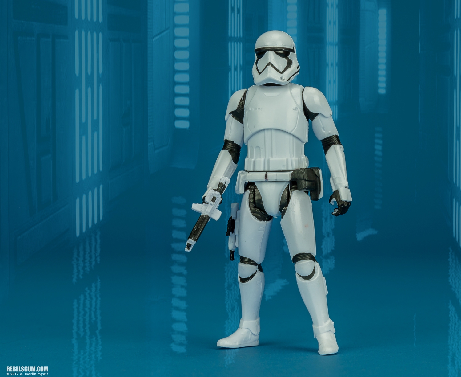 The-Last-Jedi-Star-Wars-Universe-First-Order-Stormtrooper-007.jpg