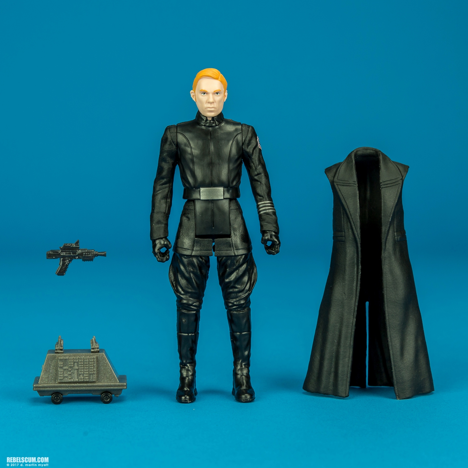 The-Last-Jedi-Star-Wars-Universe-General-Hux-010.jpg