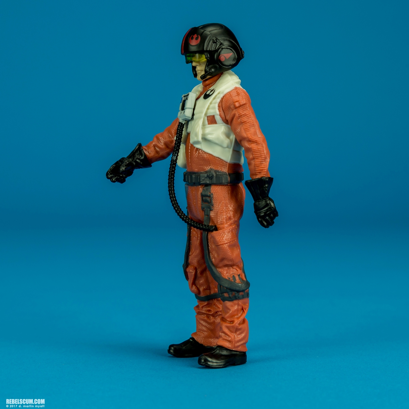 The-Last-Jedi-Star-Wars-Universe-Poe-Dameron-Pilot-007.jpg