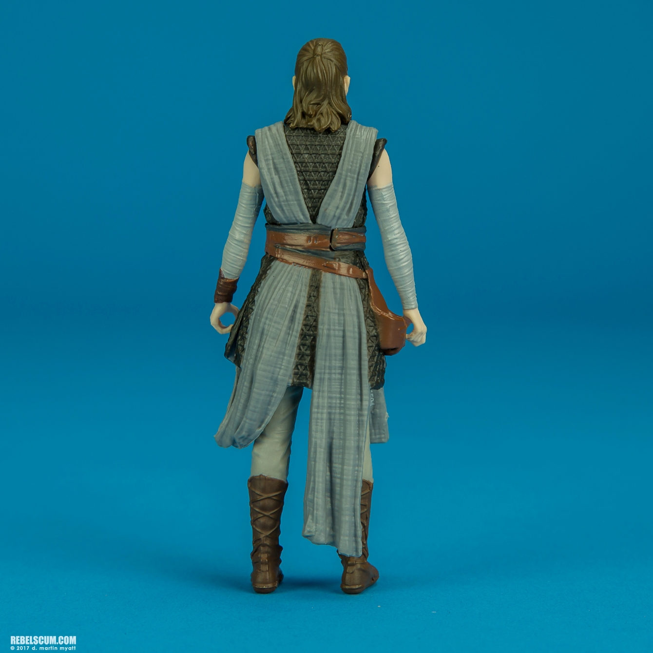 The-Last-Jedi-Star-Wars-Universe-Rey-Jedi-Training-Hasbro-004.jpg