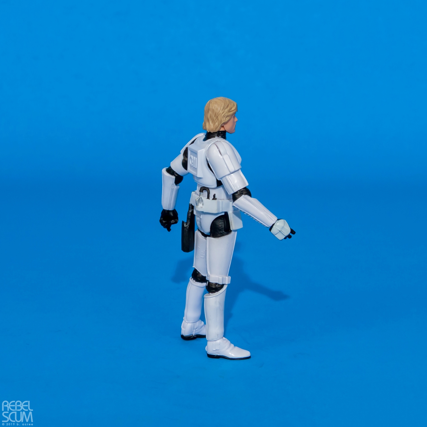 The-Vintage-Collection-Luke Skywalker-Jedi-Destiny-003.jpg