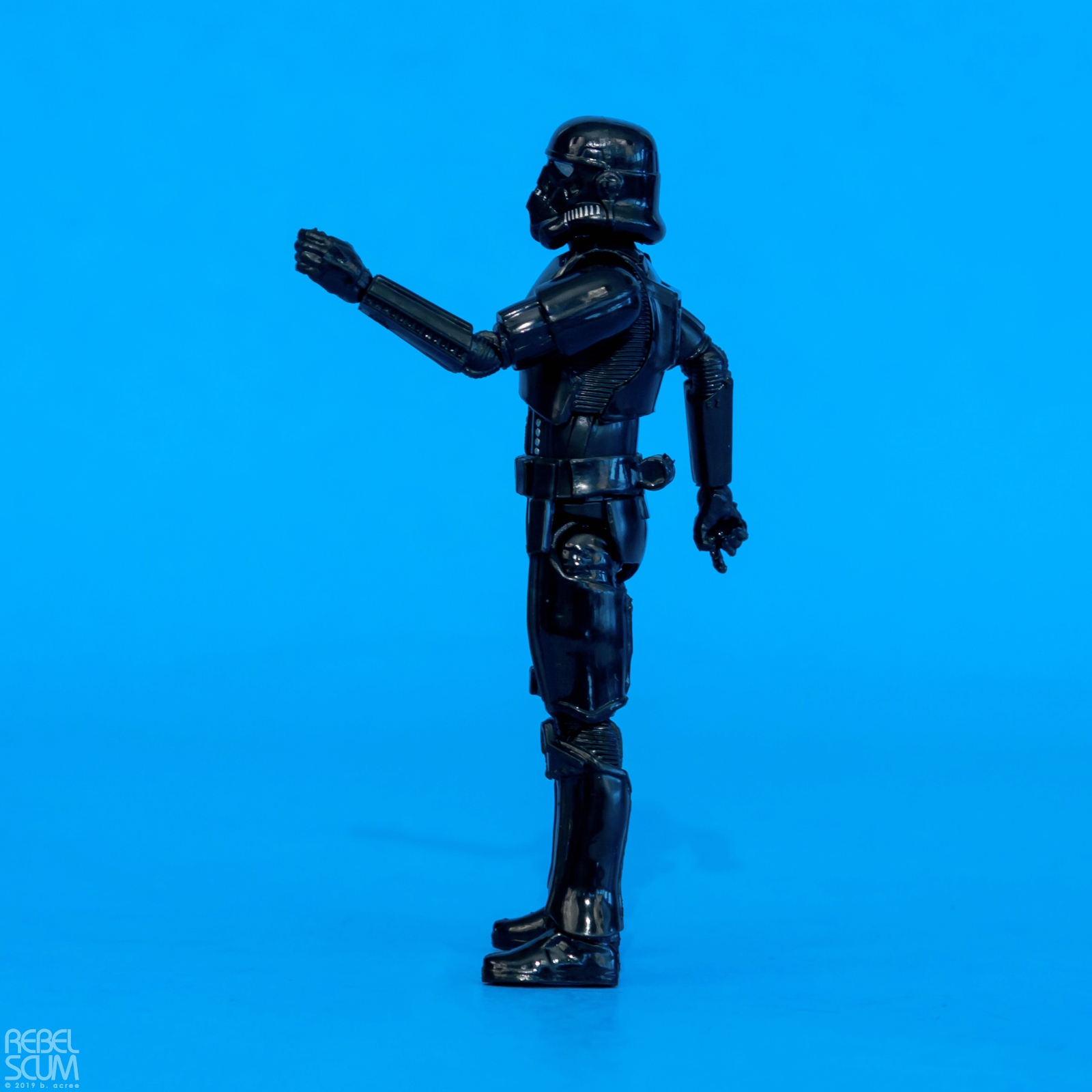 The-Vintage-Collection-VC163-Shadow-Trooper-004.jpg