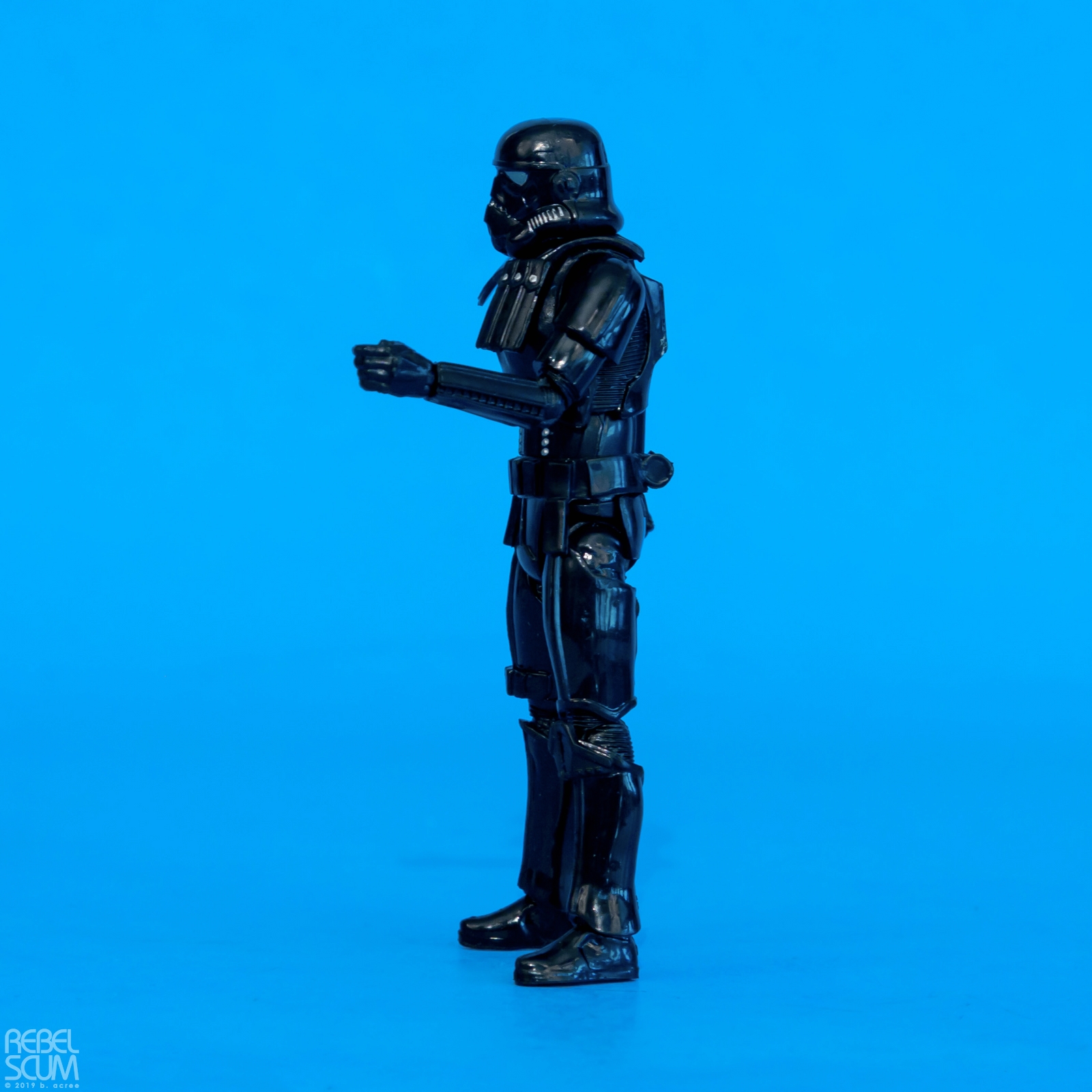 The-Vintage-Collection-VC163-Shadow-Trooper-008.jpg