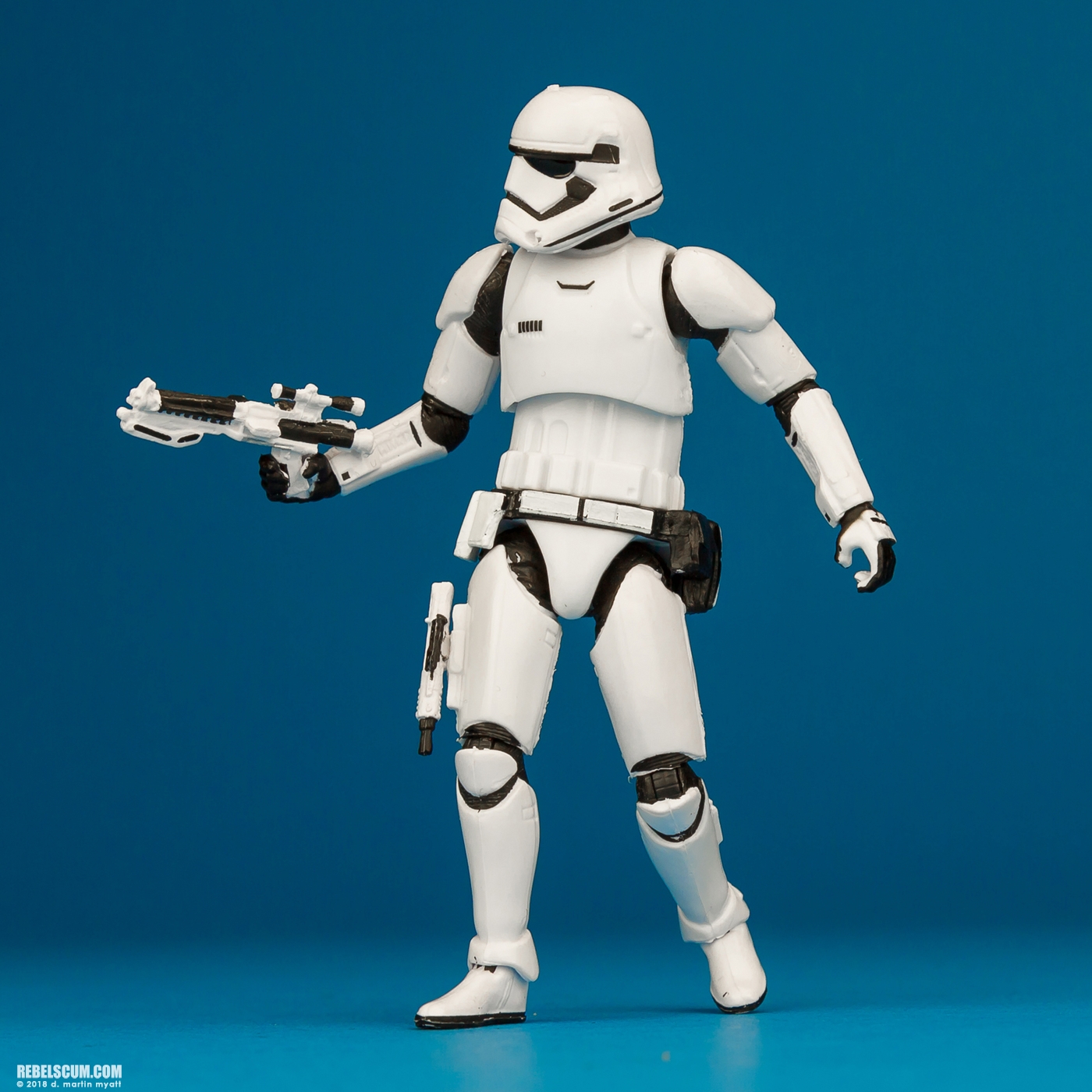 VC118-First-Order-Stormtrooper-The-Vintage-Collection-014.jpg