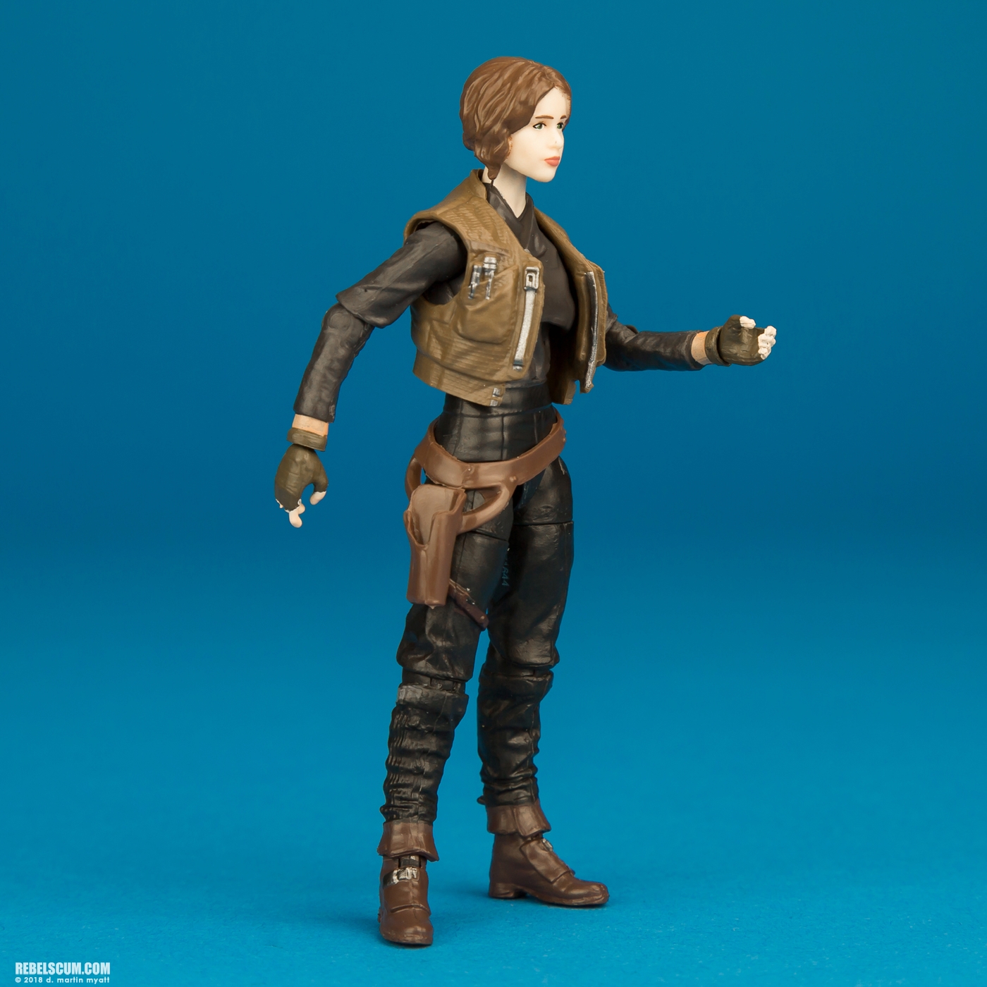 VC119-Jyn-Erso-The-Vintage-Collection-Hasbro-002.jpg