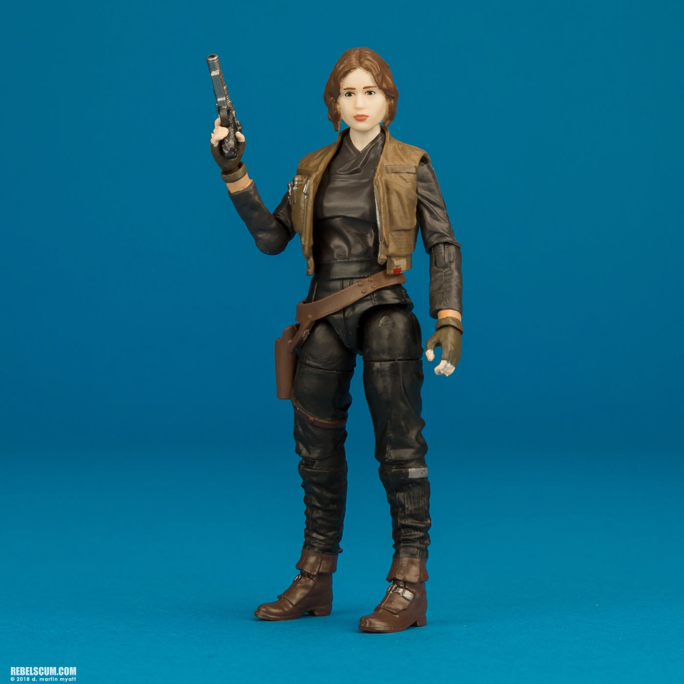 VC119-Jyn-Erso-The-Vintage-Collection-Hasbro-011.jpg