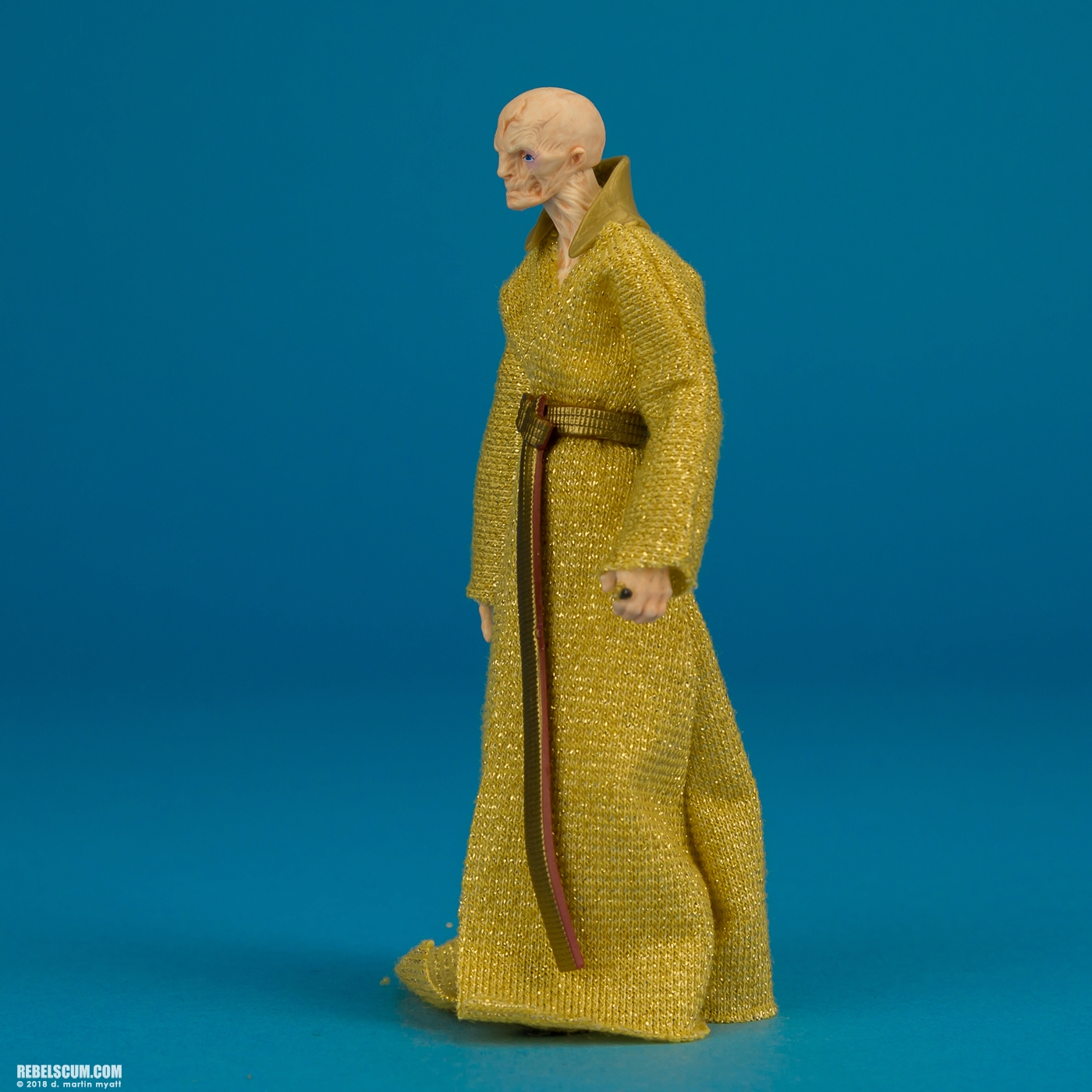 VC121-Supreme-Leader-Snoke-The-Vintage-Collection-003.jpg