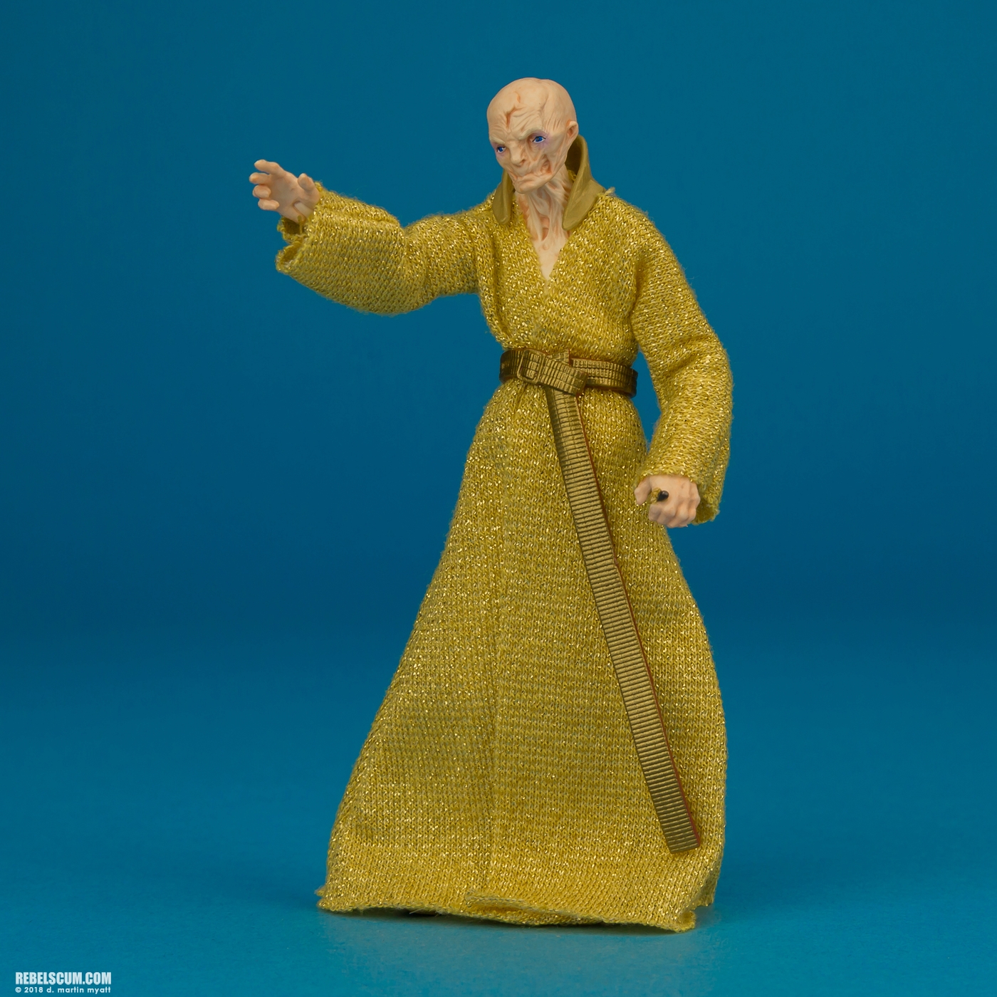 VC121-Supreme-Leader-Snoke-The-Vintage-Collection-012.jpg