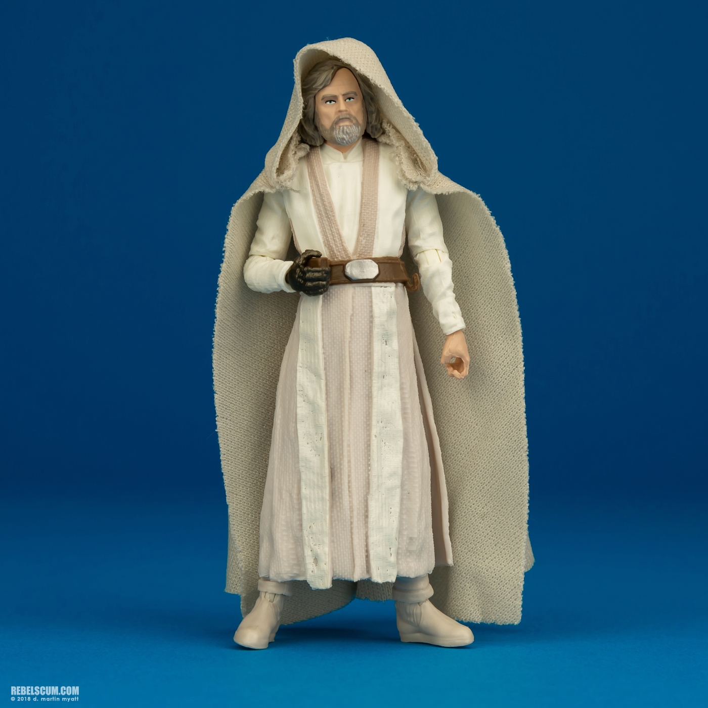 VC131-Luke-Skywalker-The-Vintage-Collection-Hasbro-001.jpg