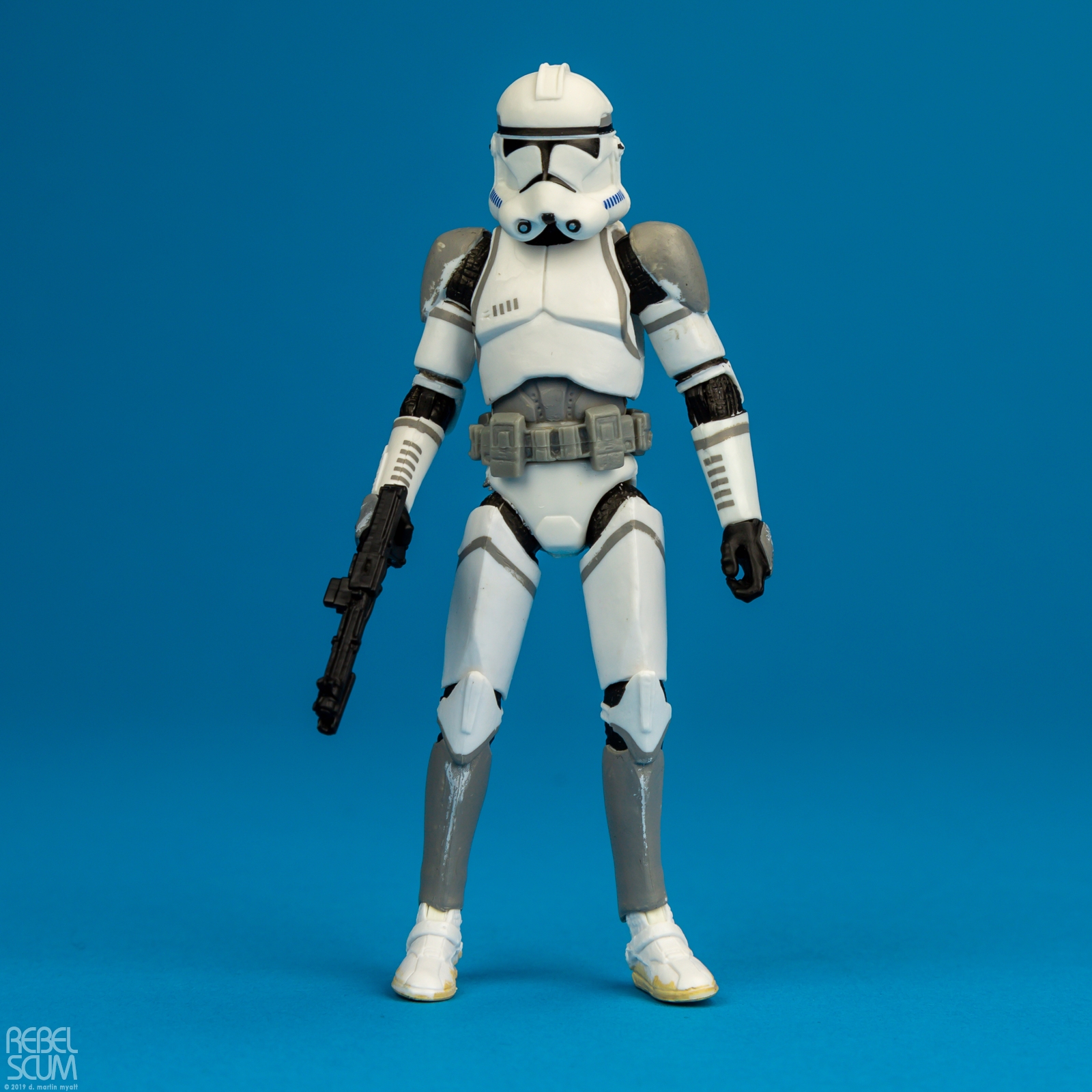 VC145-41st-Elite-Corps-Clone-Trooper-The-Vintage-Collection-005.jpg