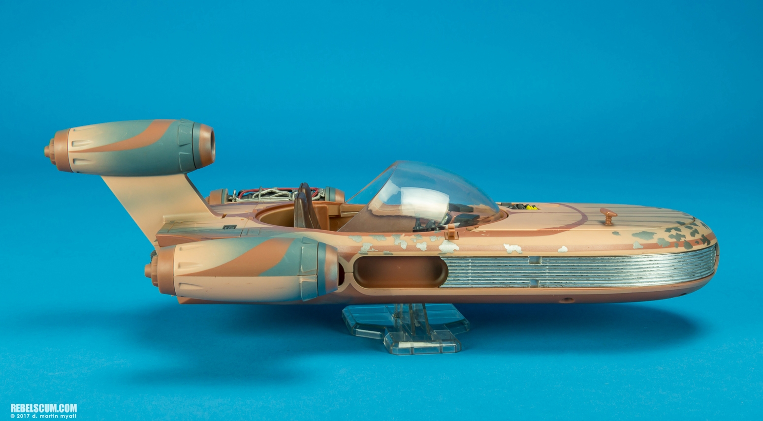 X-34-Landspeeder-2017-SDCC-The-Black-Series-Hasbro-010.jpg