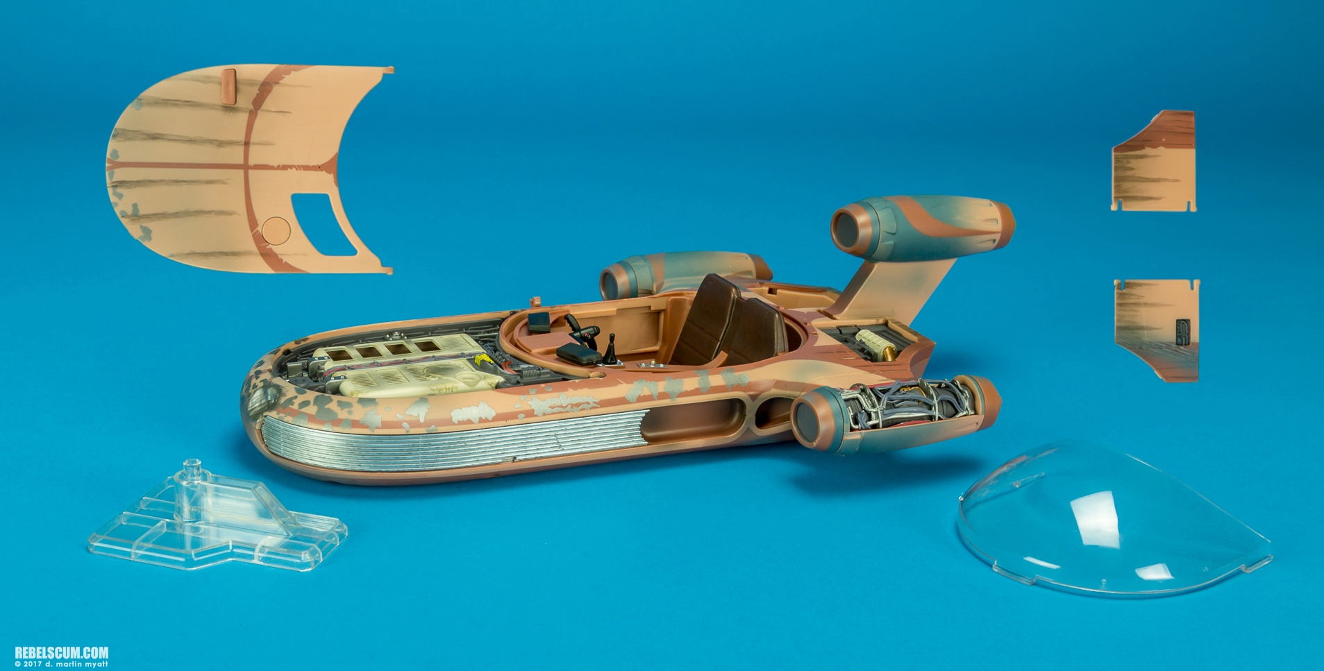 X-34-Landspeeder-2017-SDCC-The-Black-Series-Hasbro-020.jpg