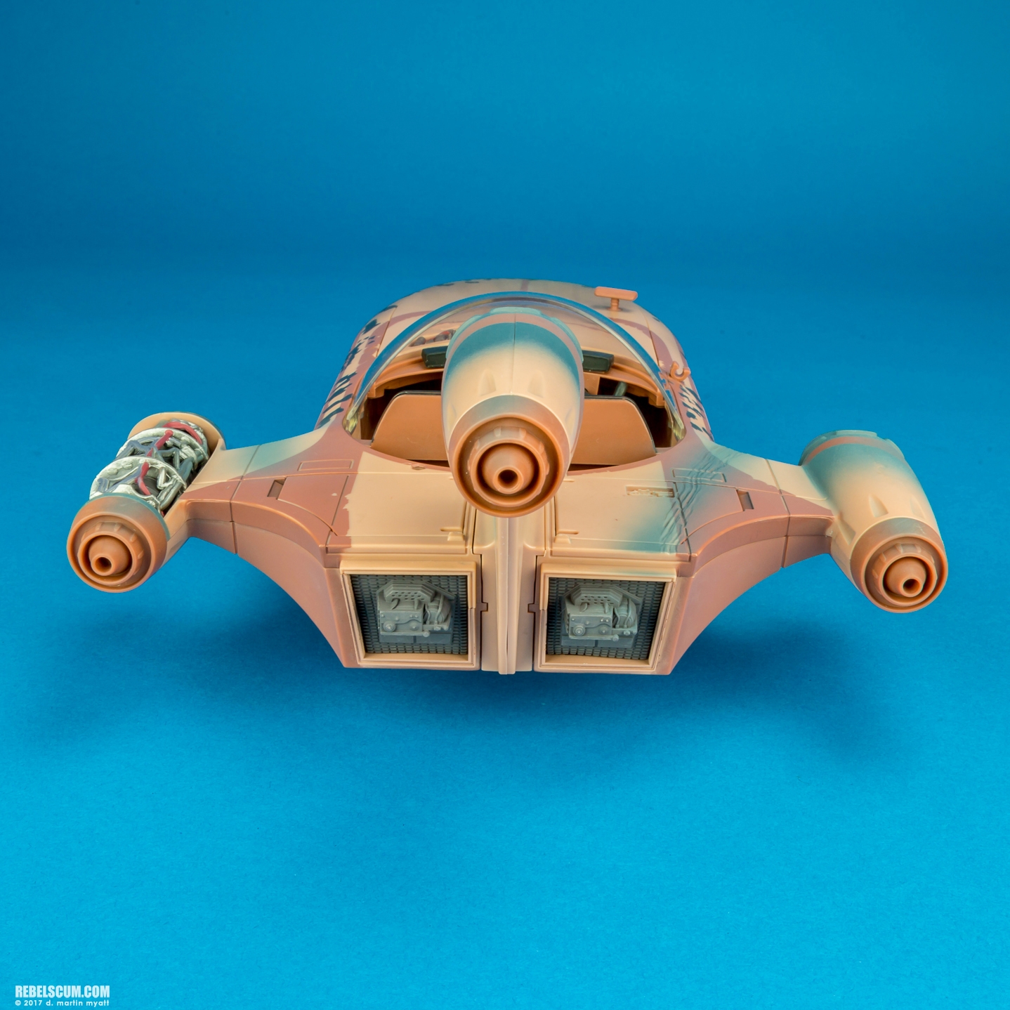 X-34-Landspeeder-The-Black-Series-Hasbro-004.jpg