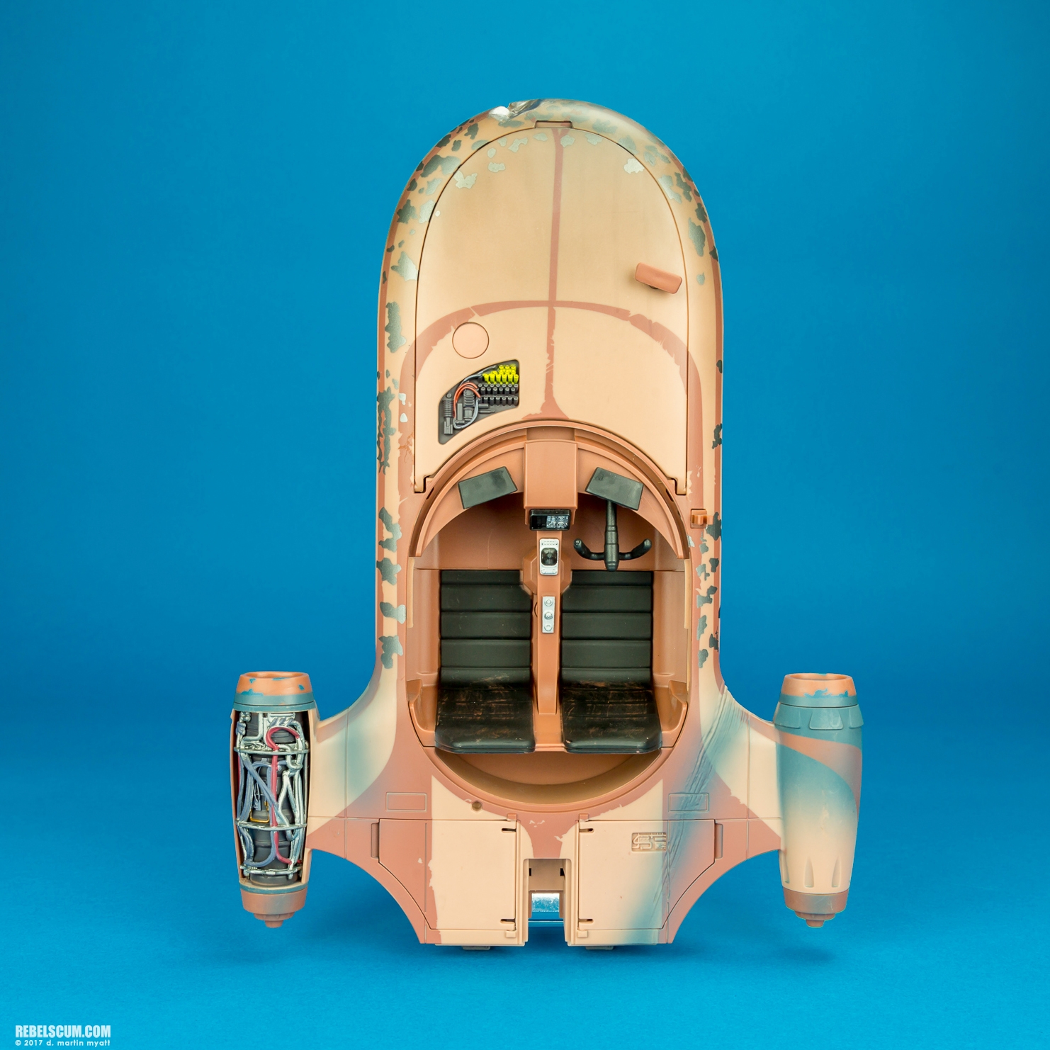 X-34-Landspeeder-The-Black-Series-Hasbro-019.jpg