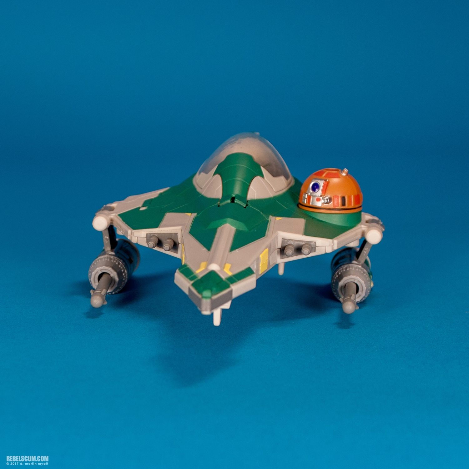 Yoda-Jedi-Attack-Fighter-Yodas-A0922-A0918-025.jpg