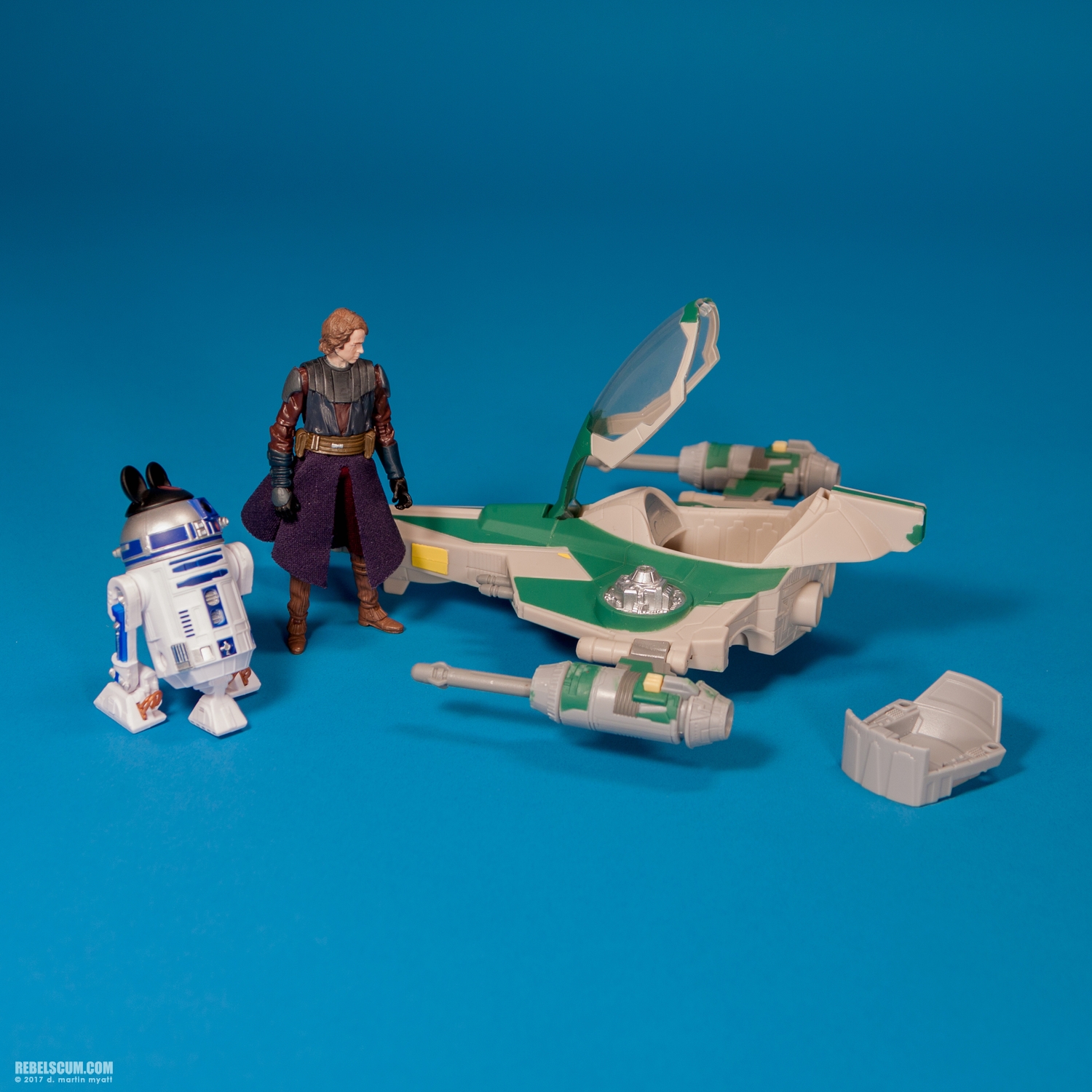 Yoda-Jedi-Attack-Fighter-Yodas-A0922-A0918-027.jpg