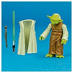 Yoda-Star-Wars-Universe-The-Last-Jedi-Hasbro-005.jpg