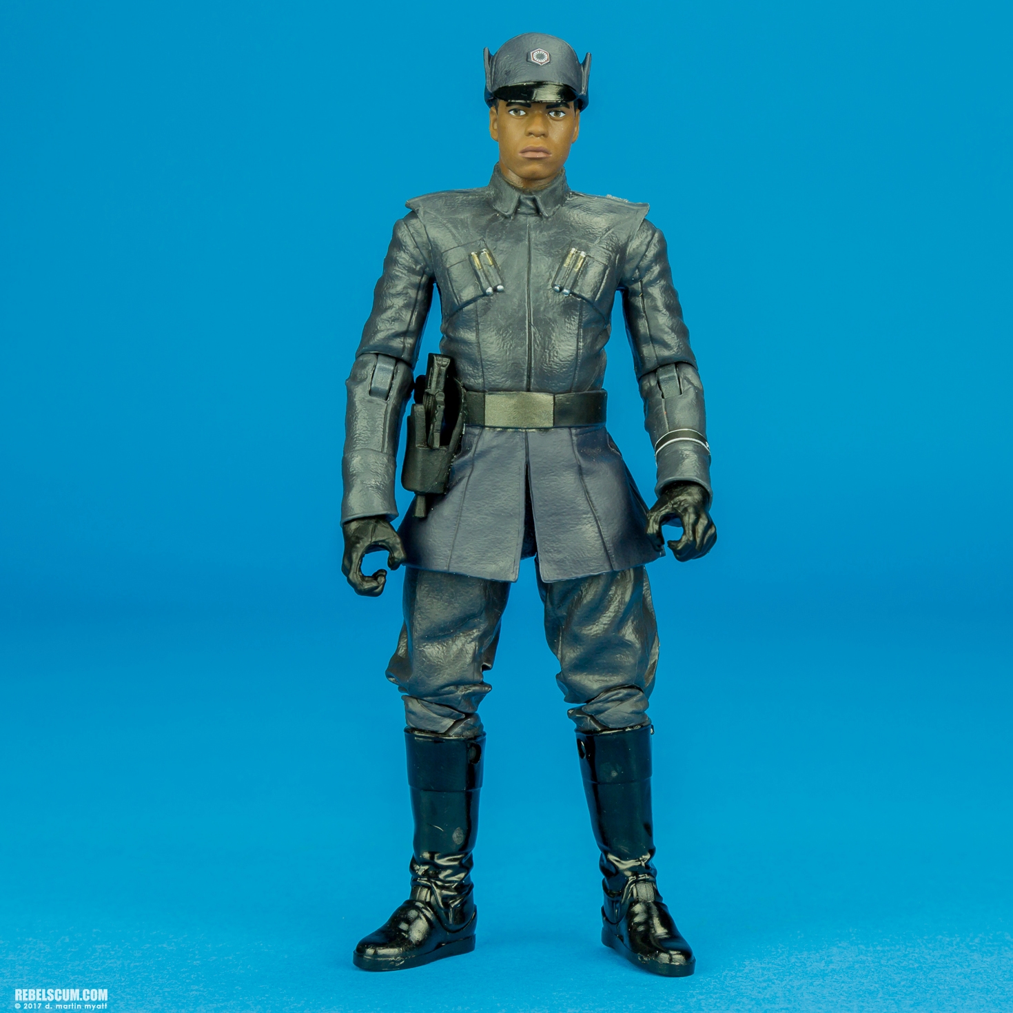 Finn-First-Order-Disguise-51-The-Black-Series-6-inch-C1416-005.jpg