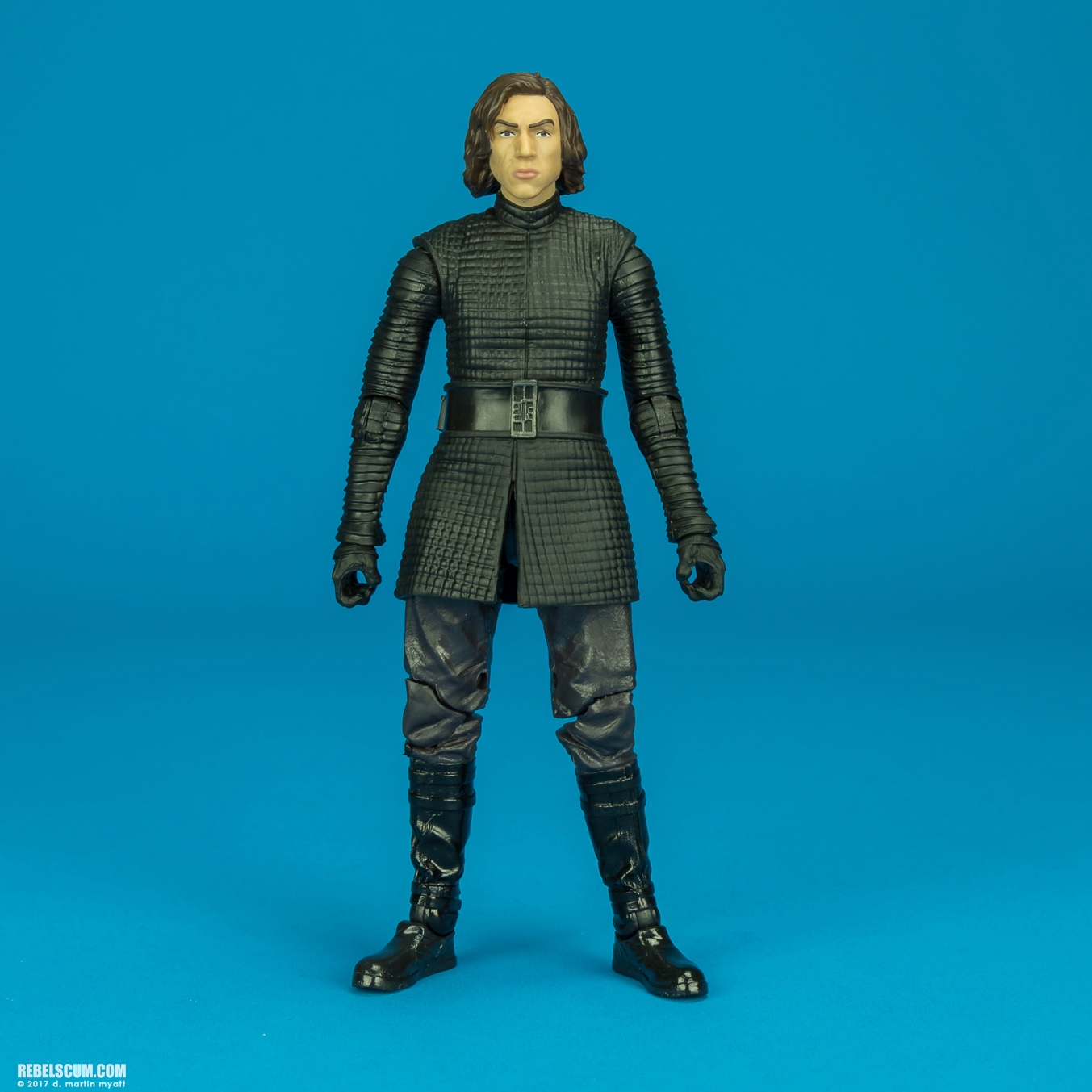 Kylo-Ren-45-The-Black-Series-Last-Jedi-6-inch-001.jpg