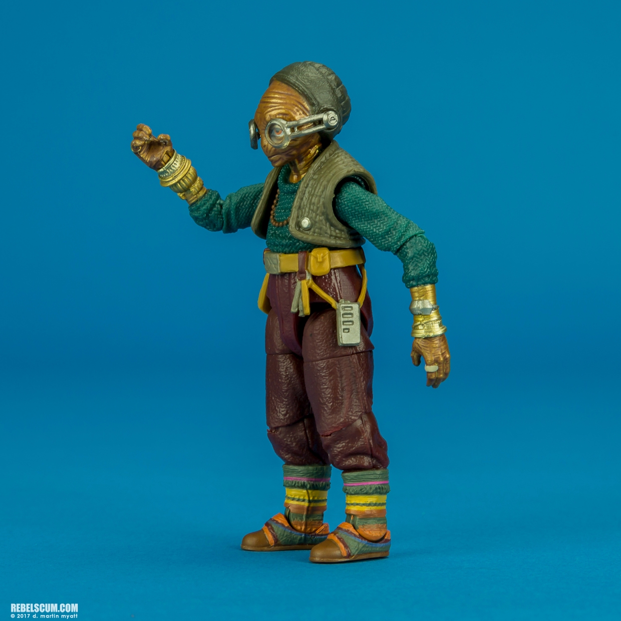 Maz-Kanata-49-The-Black-Series-6-inch-C3289-003.jpg