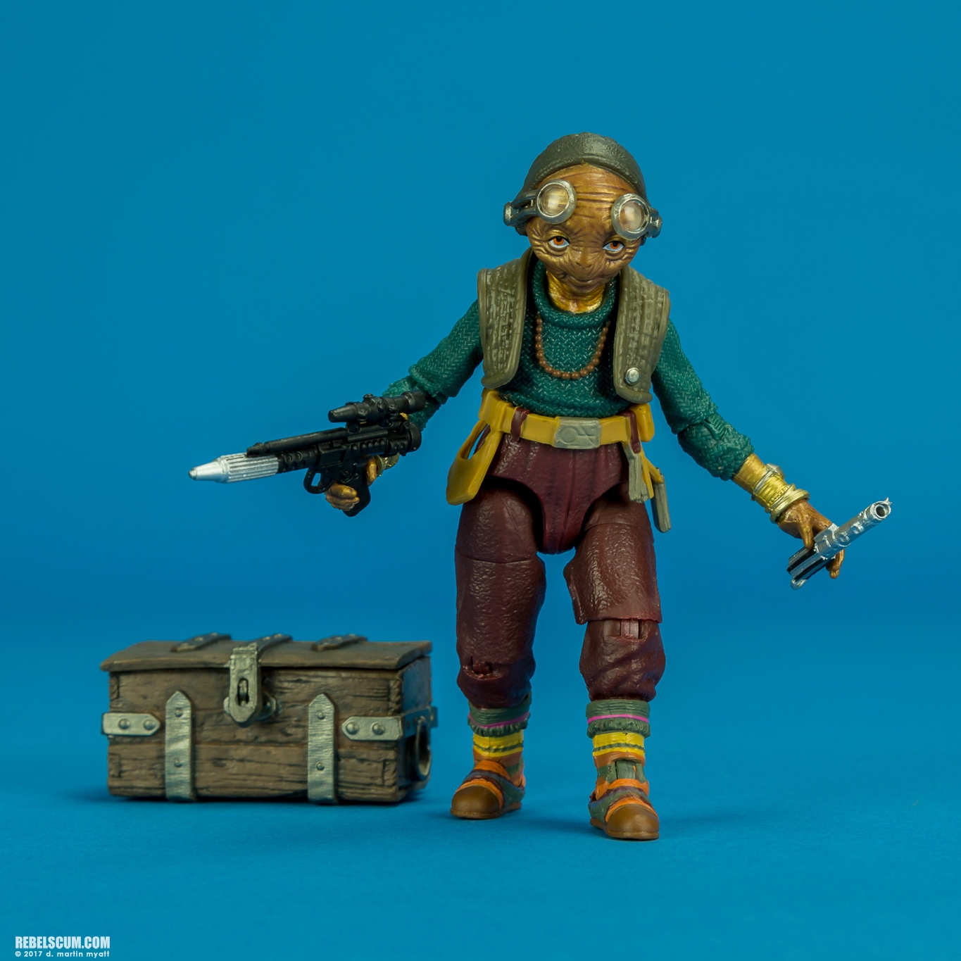 Maz-Kanata-49-The-Black-Series-6-inch-C3289-016.jpg