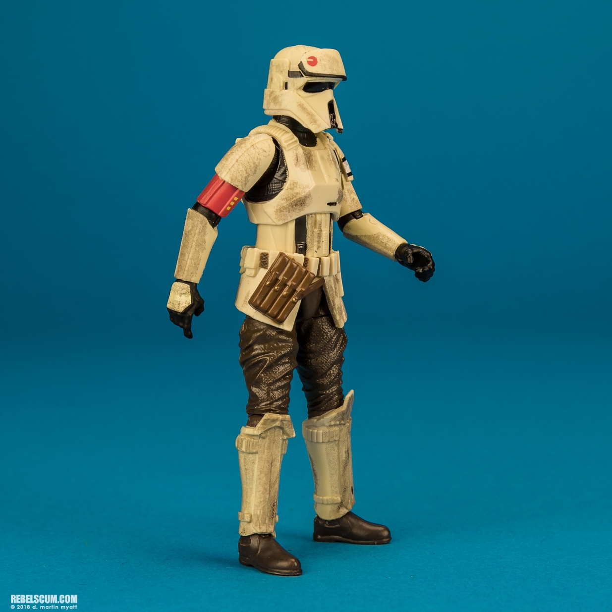 Scarif-Stormtrooper-Squad-Leader-The-Black-Series-002.jpg