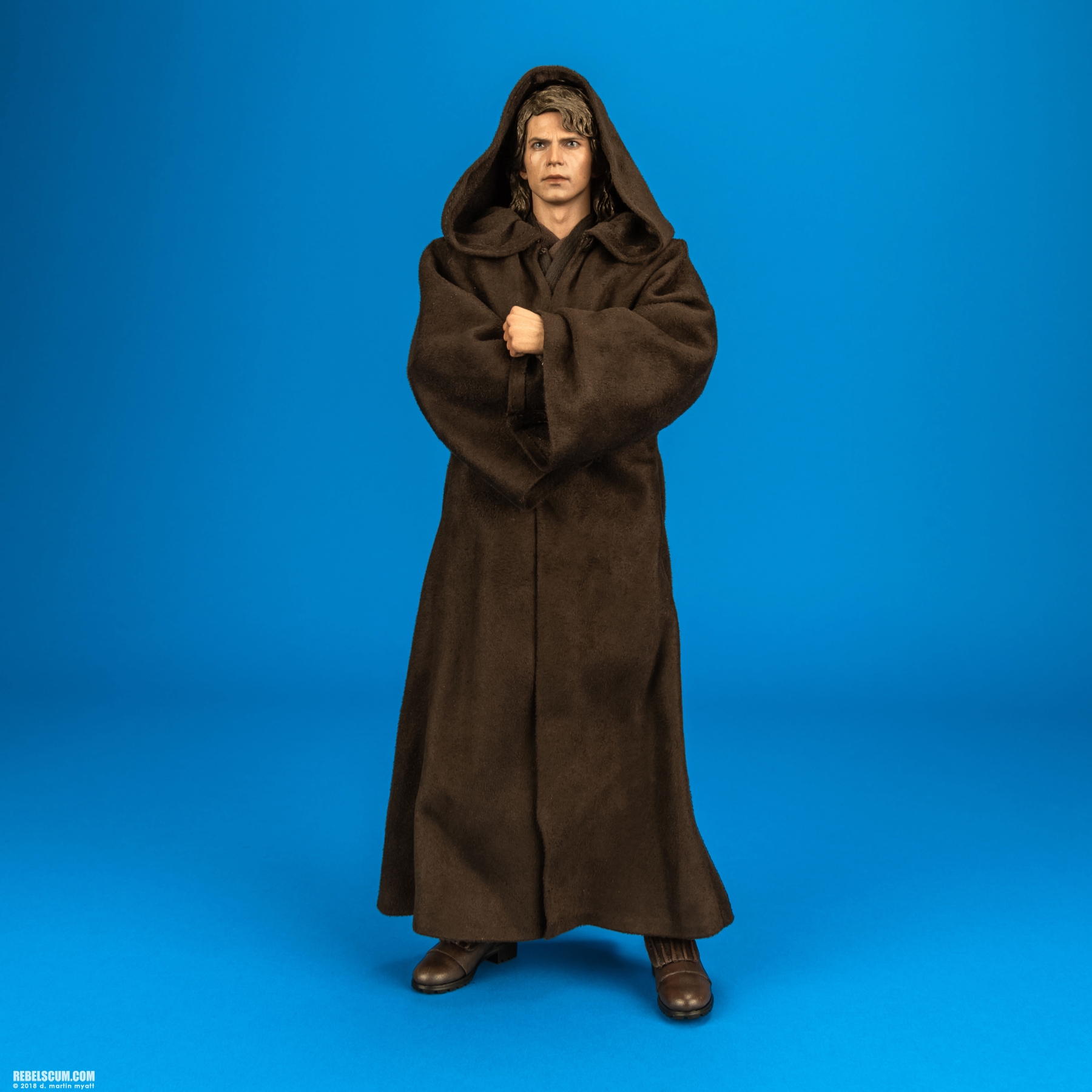 Anakin-Skywalker-MMS437-Revenge-Of-The-Sith-Hot-Toys-026.jpg