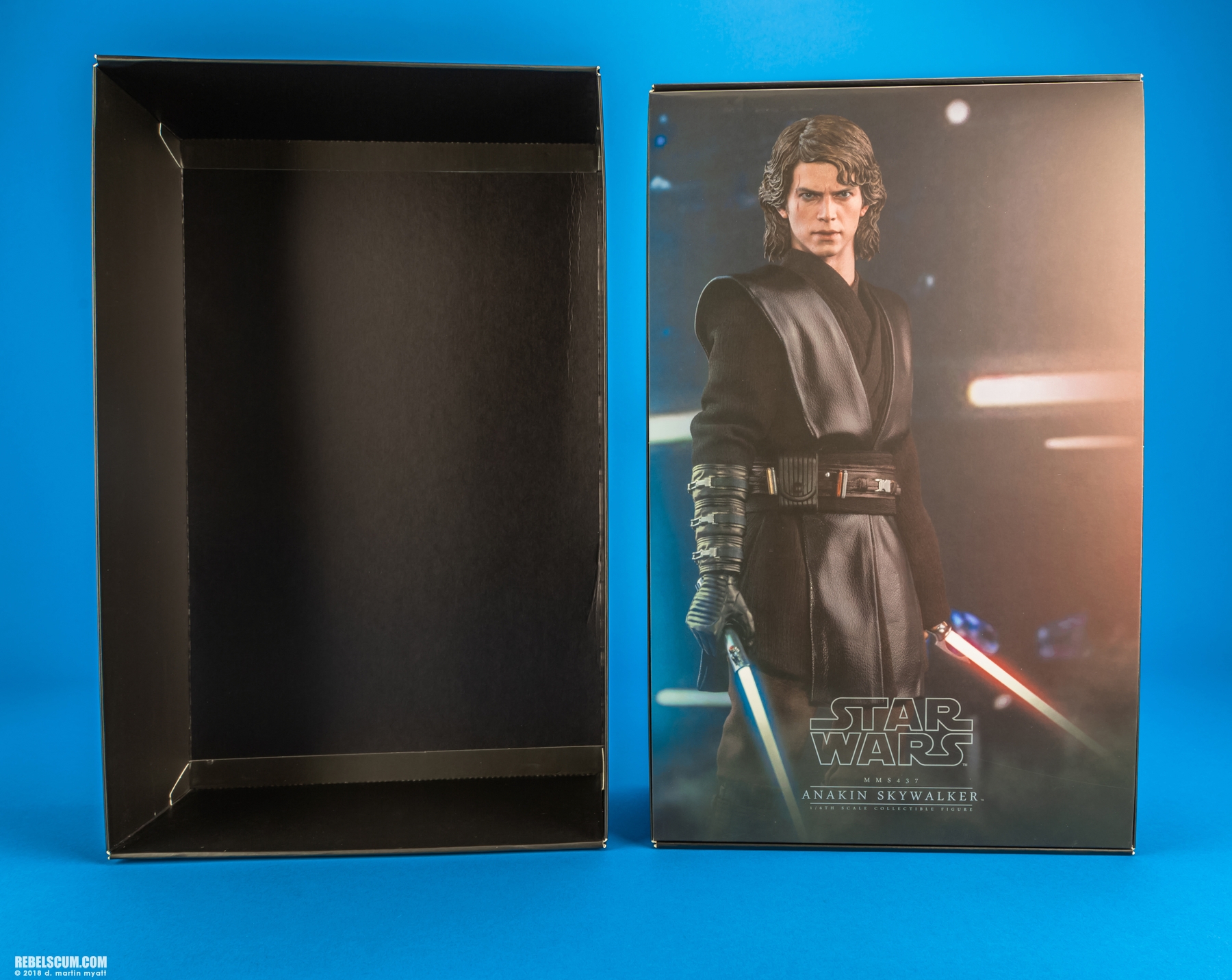 Anakin-Skywalker-MMS437-Revenge-Of-The-Sith-Hot-Toys-045.jpg