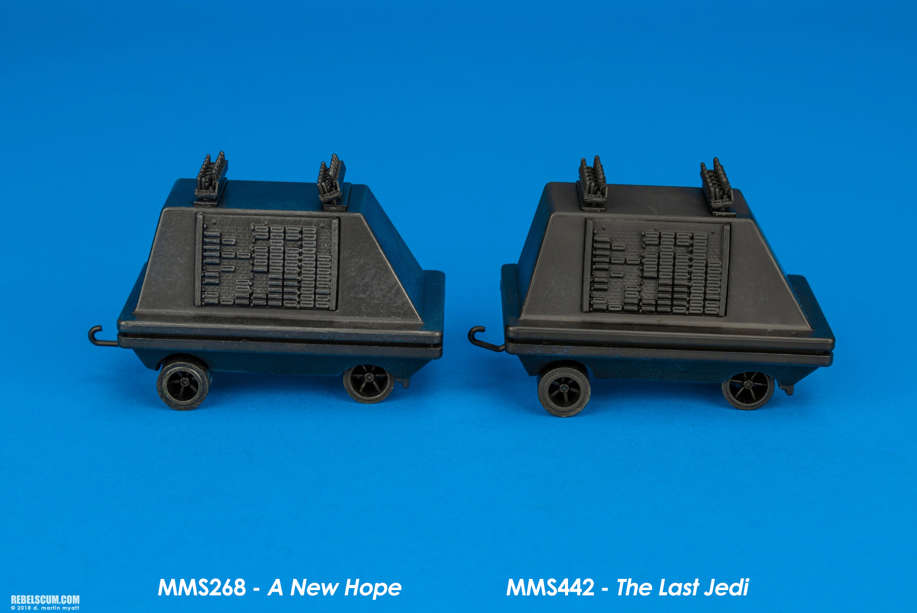 BB-8-BB-9E-MMS442-Star-Wars-The-Last-Jedi-Hot-Toys-025.jpg