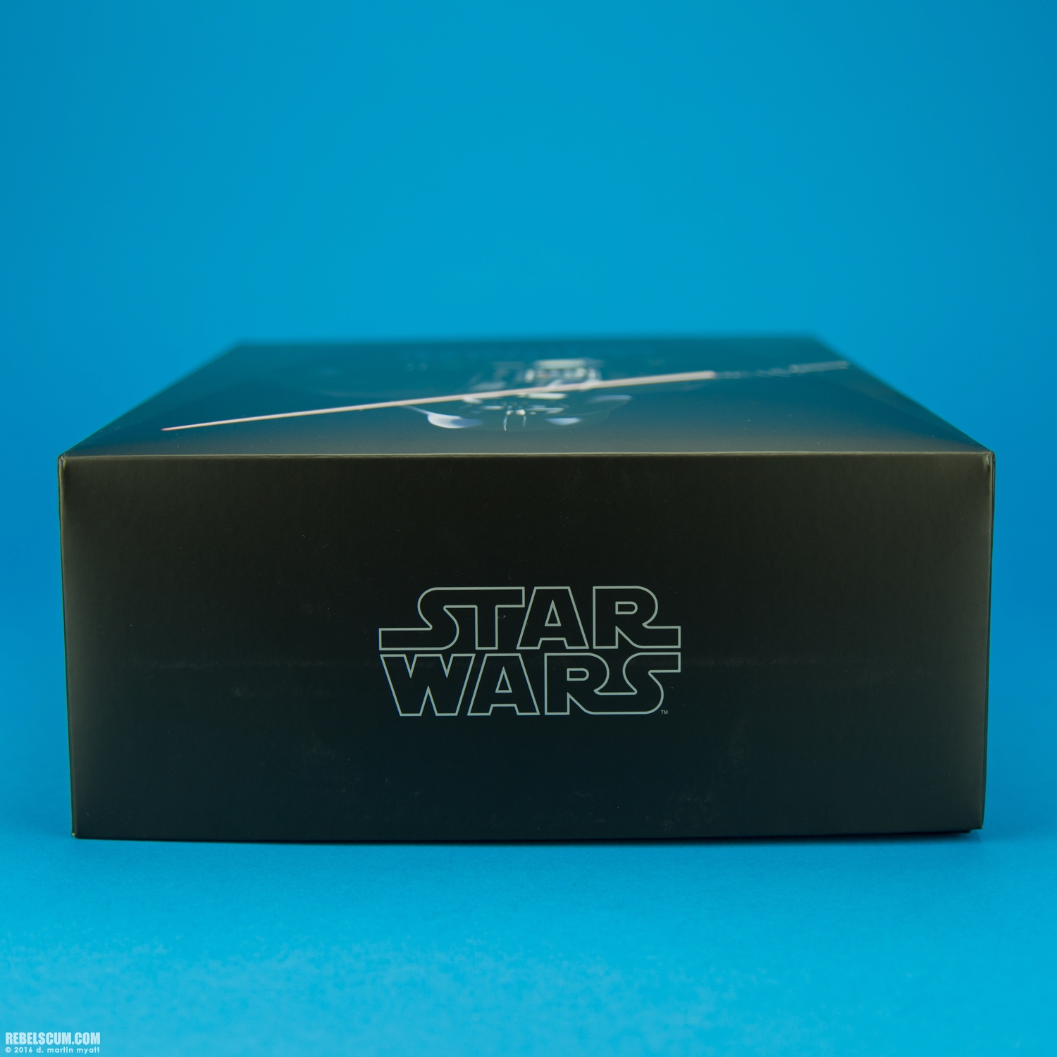 Darth-Vader-MMS279-Hot-Toys-Star-Wars-A-New-Hope-034.jpg