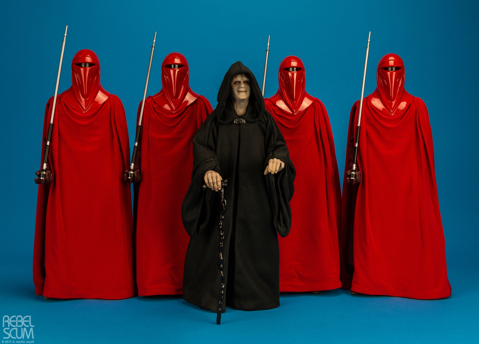 Emperor-Palpatine-Deluxe-Version-MMS468-Hot-Toys-028.jpg