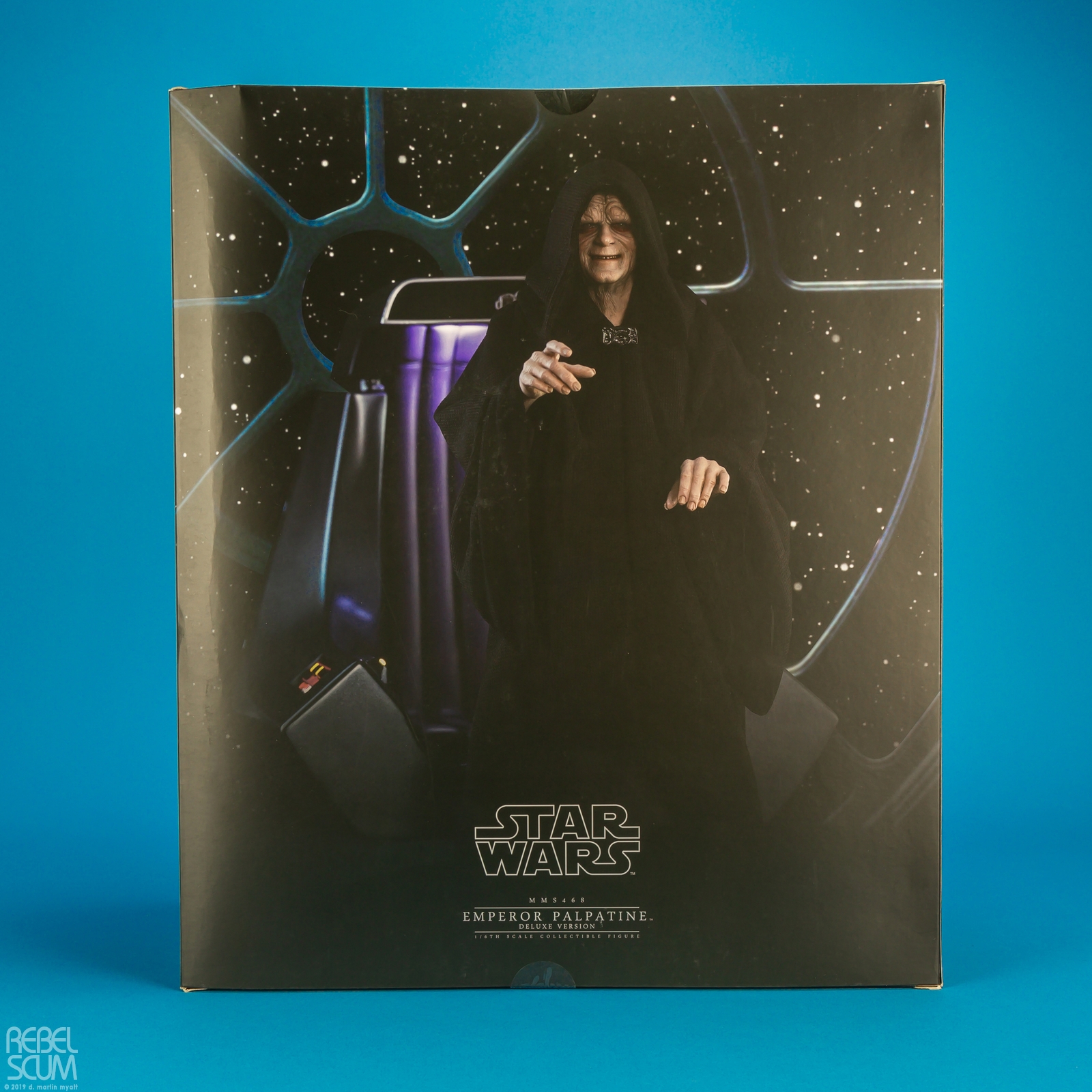 Emperor-Palpatine-Deluxe-Version-MMS468-Hot-Toys-040.jpg
