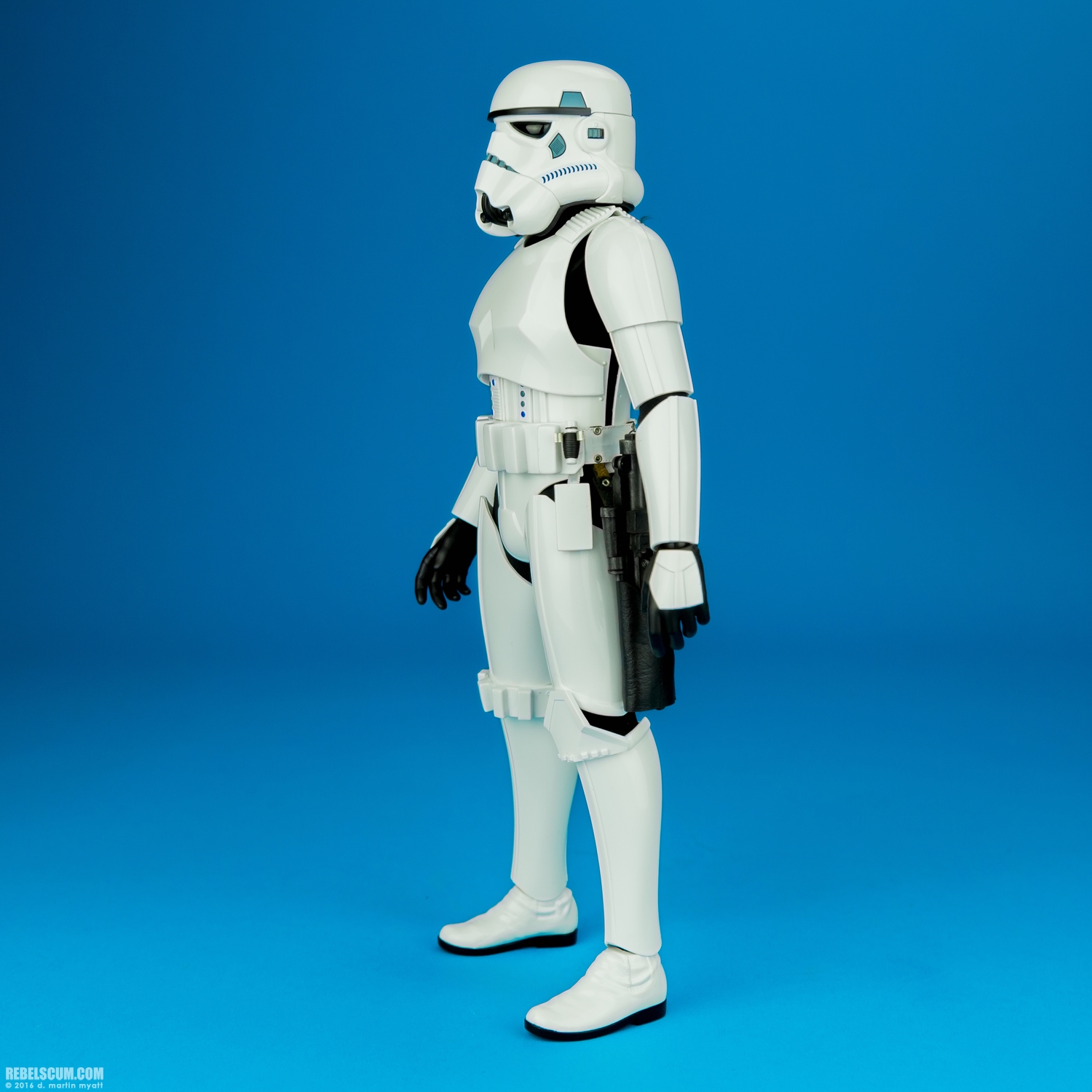 Hot-Toys-MMS304-Luke-Skywalker-Stromtrooper-Disguise-Version-007.jpg