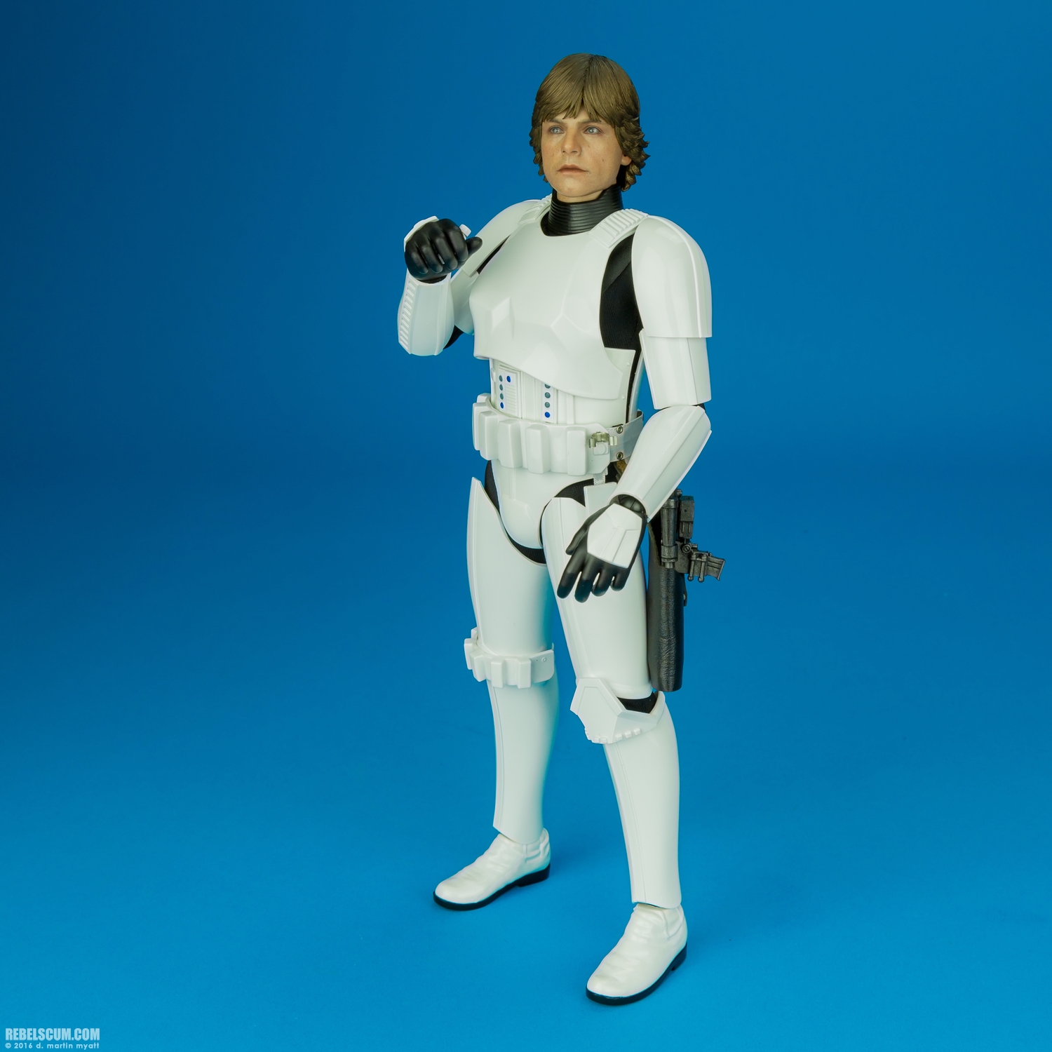 Hot-Toys-MMS304-Luke-Skywalker-Stromtrooper-Disguise-Version-019.jpg