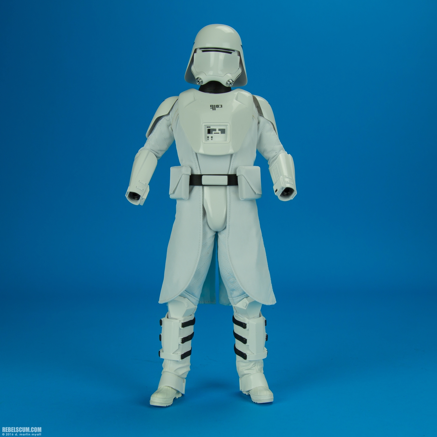 Hot-Toys-MMS323-First-Order-Snowtroopers-Set-011.jpg