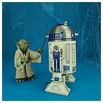 Hot-Toys-MMS369-Yoda-Movie-Masterpiece-Series-017.jpg