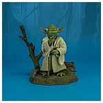 Hot-Toys-MMS369-Yoda-Movie-Masterpiece-Series-020.jpg