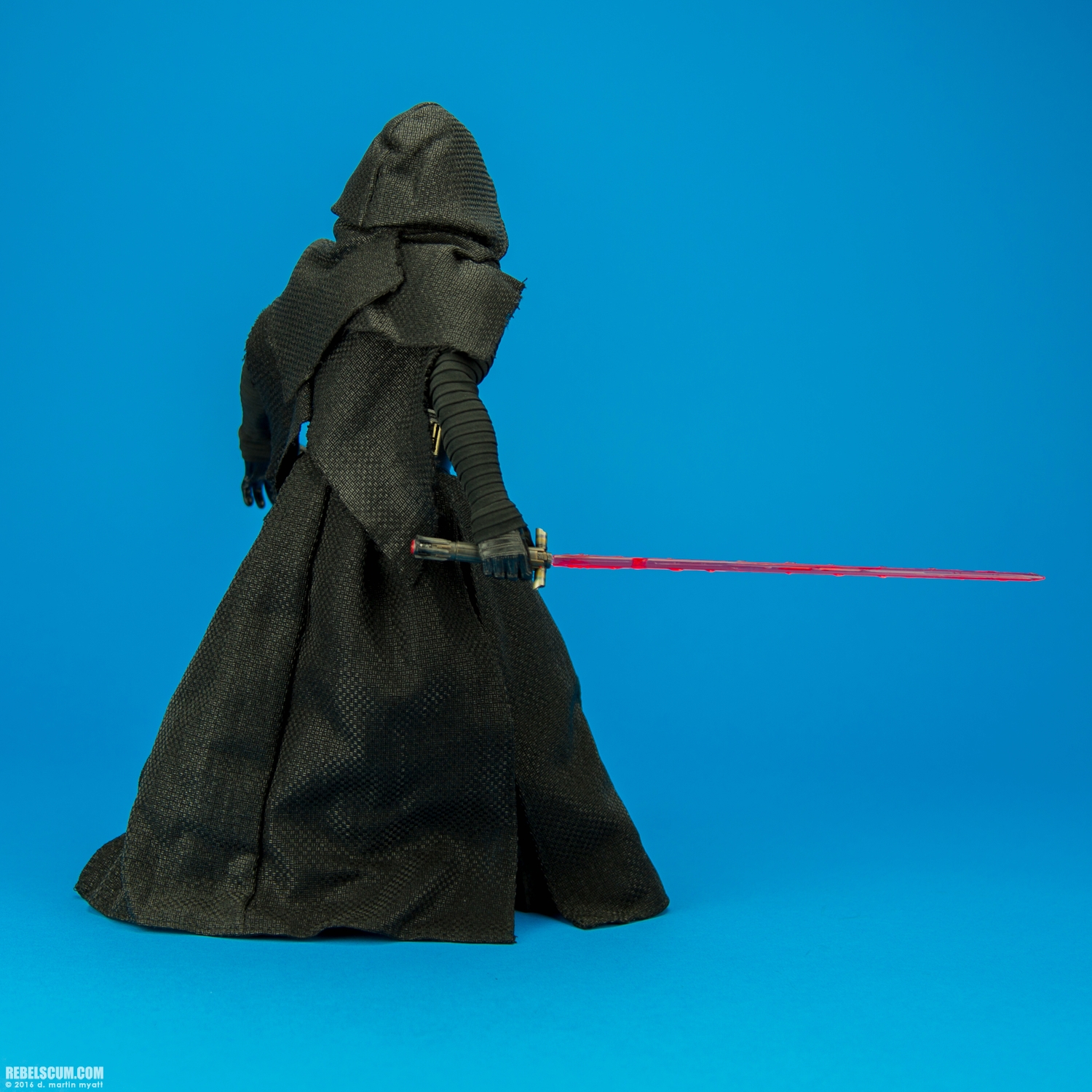 Kylo-Ren-MMS320-Hot-Toys-The-Force-Awakens-018.jpg