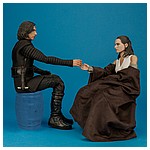 Kylo-Ren-MMS438-Star-Wars-The-Last-Jedi-Hot-Toys-025.jpg